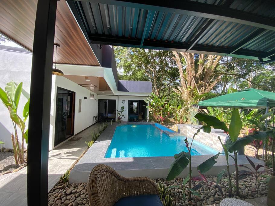 Fortuna Jungle & River Retreat - Private pool, River and Wifi in the forest - Secluded, peaceful, truly UNIQUE! A GEM! Book Now!