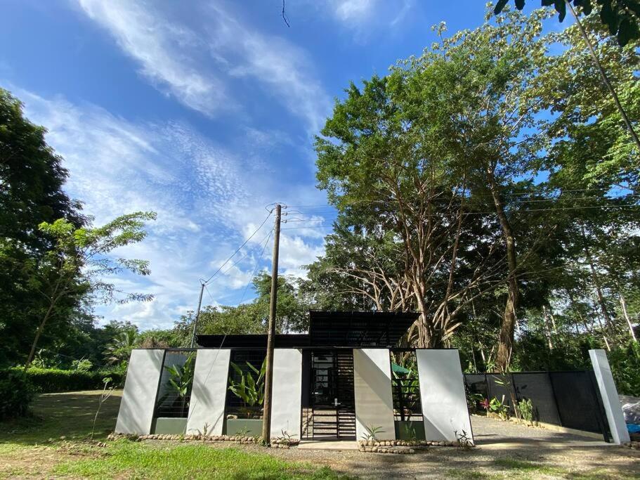Fortuna Jungle & River Retreat - Private pool, River and Wifi in the forest - Secluded, peaceful, truly UNIQUE! A GEM! Book Now!