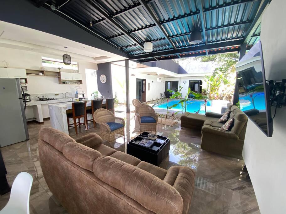 Fortuna Jungle & River Retreat - Private pool, River and Wifi in the forest - Secluded, peaceful, truly UNIQUE! A GEM! Book Now!