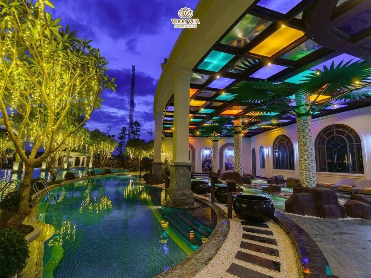 Biệt Thự Khoáng Nóng 2 ngủ, ăn sáng và ăn tối view 3