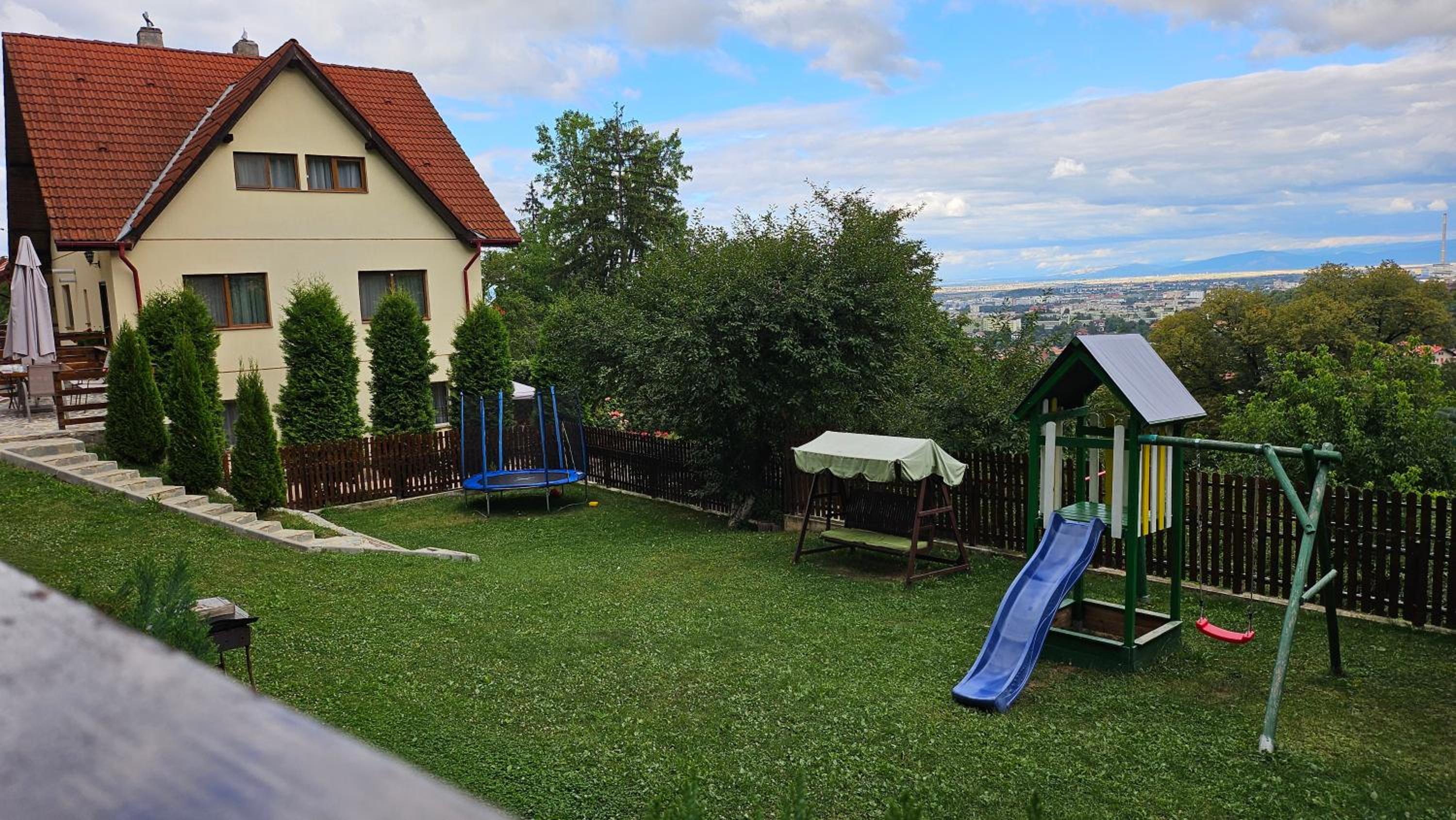 Matei Residence
