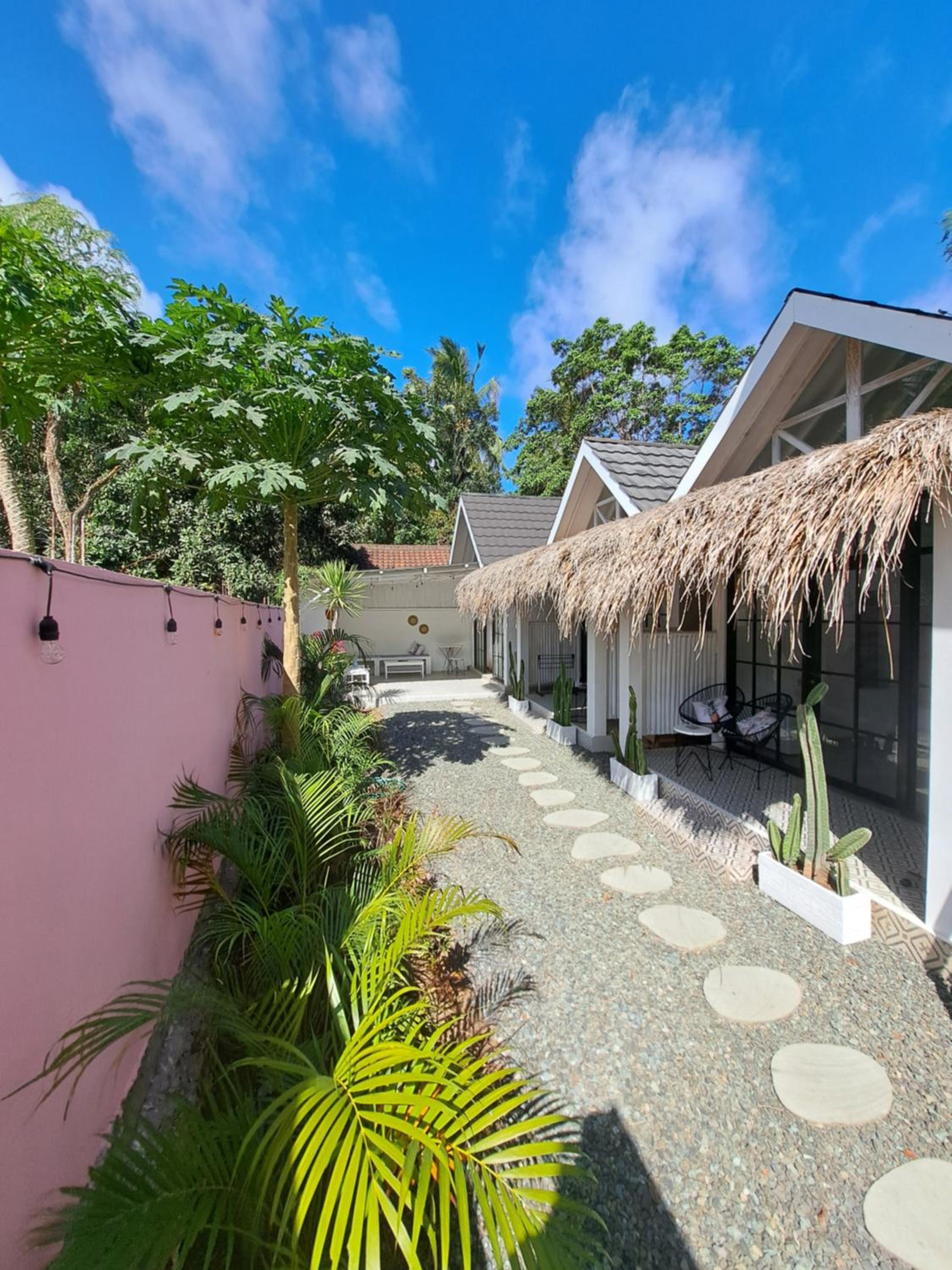 Coco Colada Bungalows