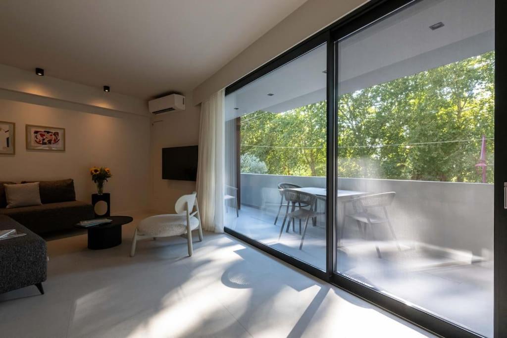 RiverSide Suites