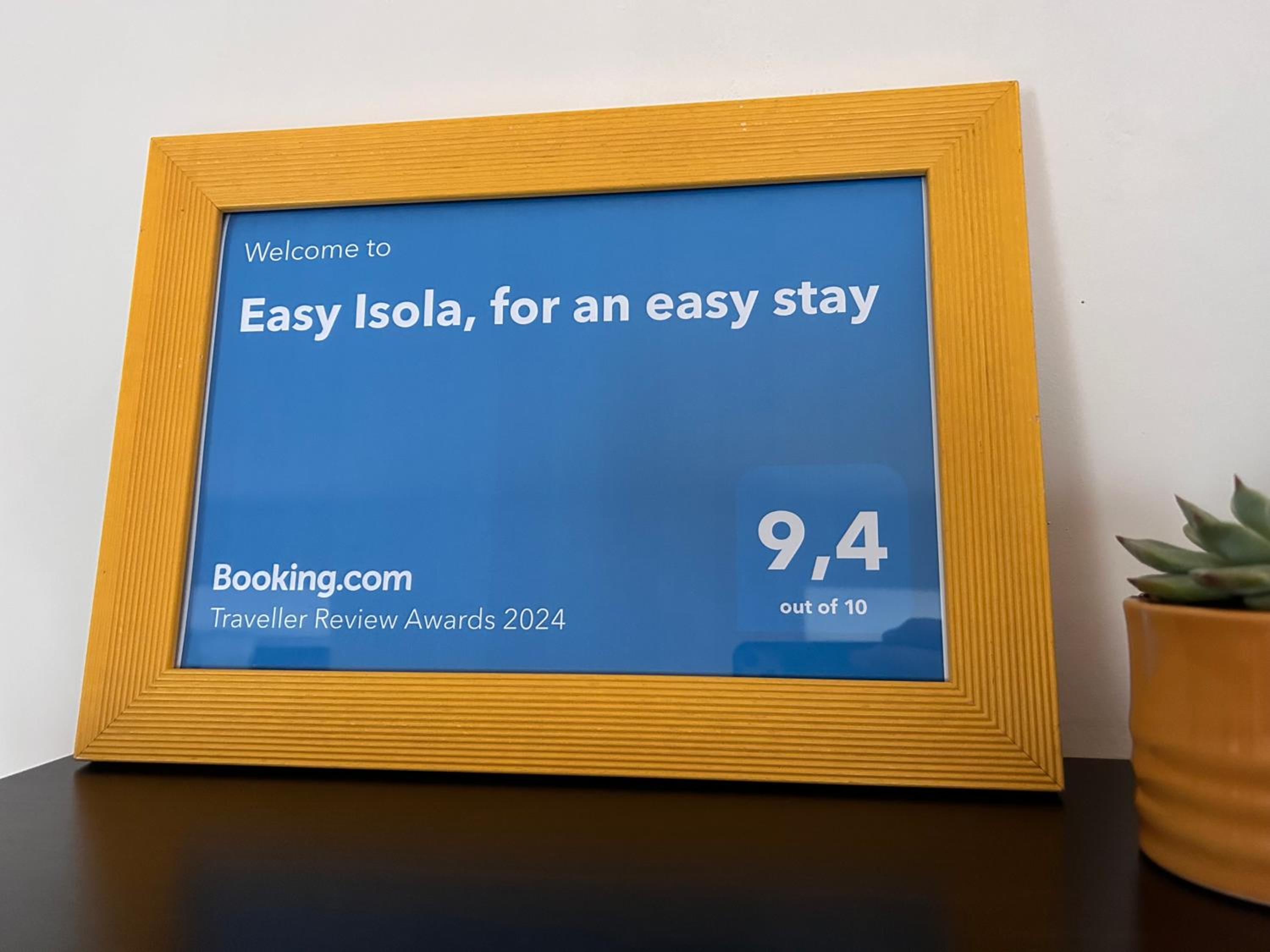 Easy Isola, for an easy stay