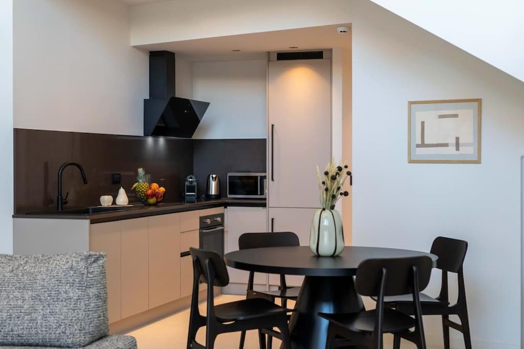 RiverSide Suites