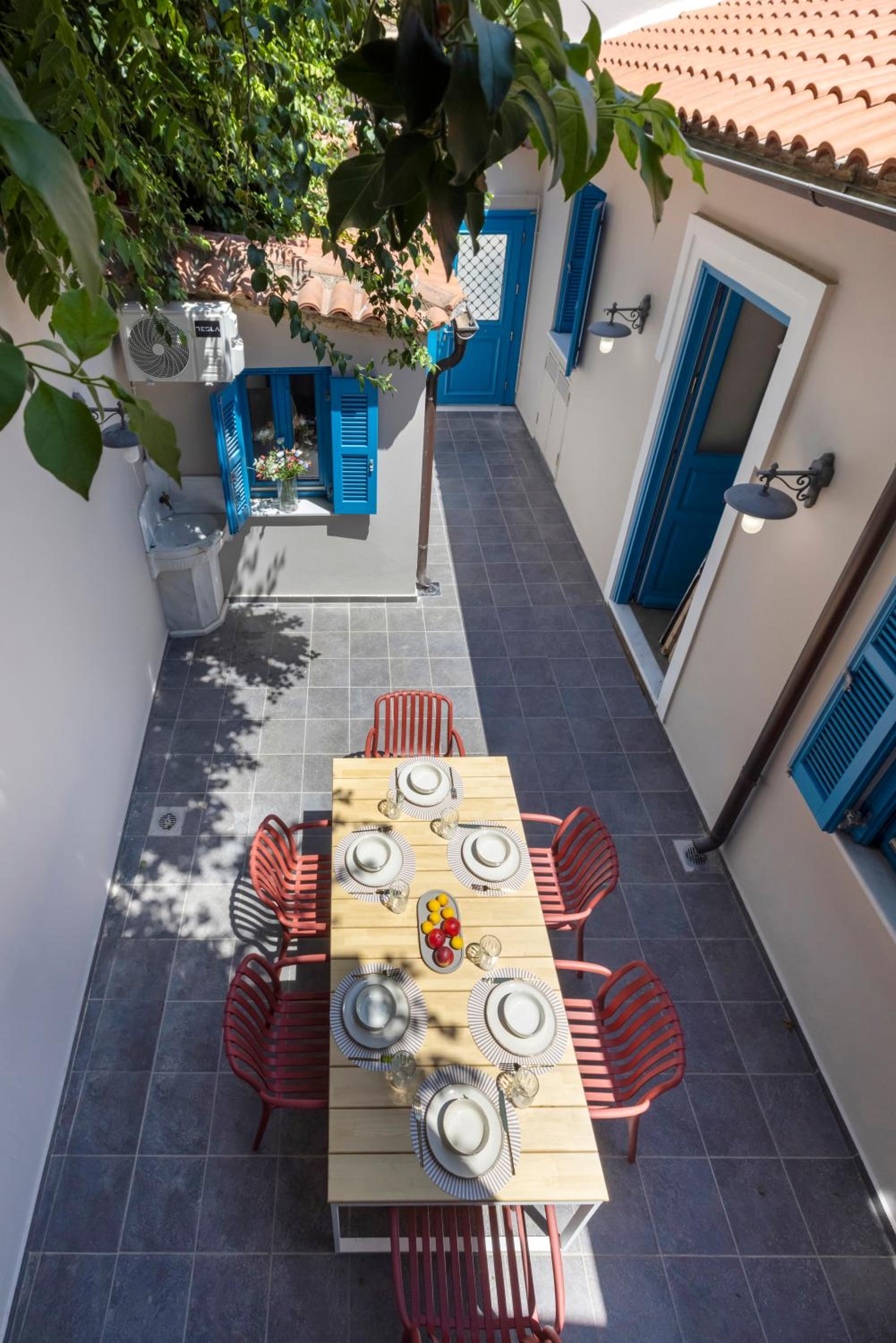 Villa Plaka 3BR 9ppl PrivateYard 200m Metro&Museum