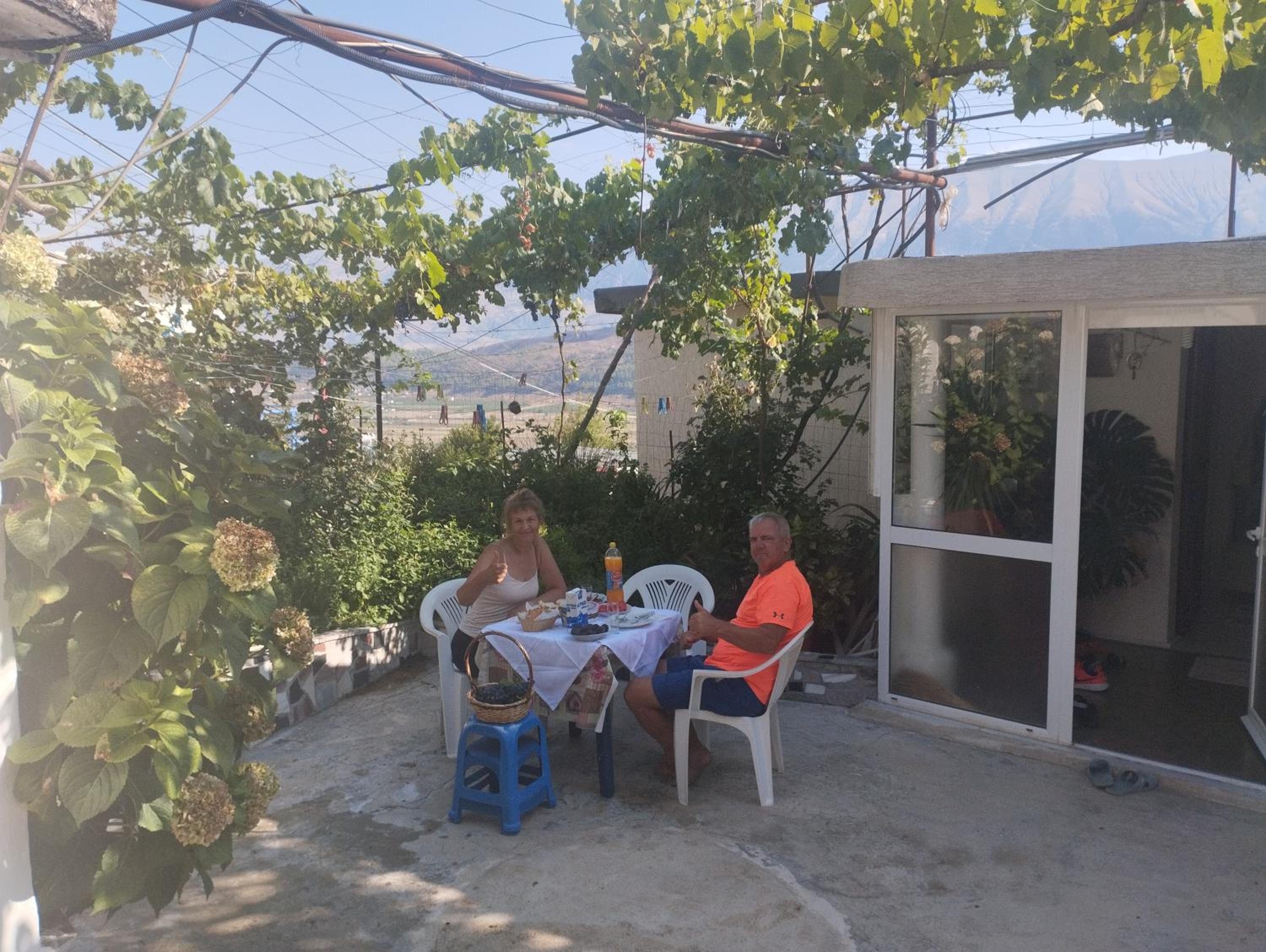 RONDO Guesthouse