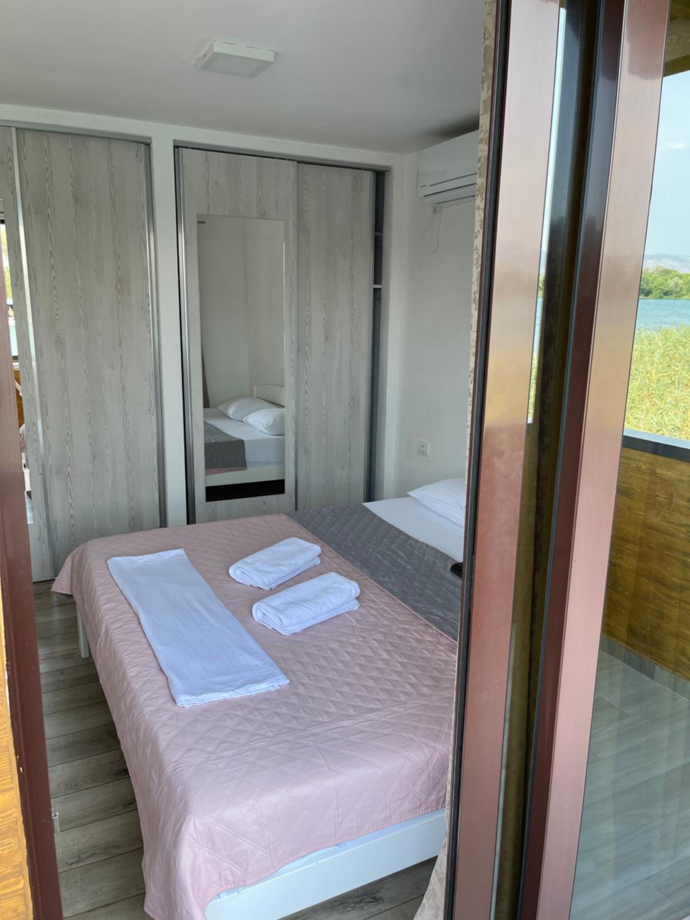 Lake River House Ada Bojana view 5