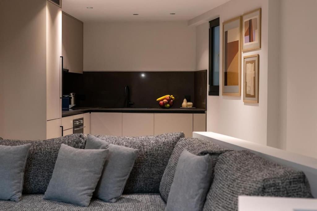 RiverSide Suites