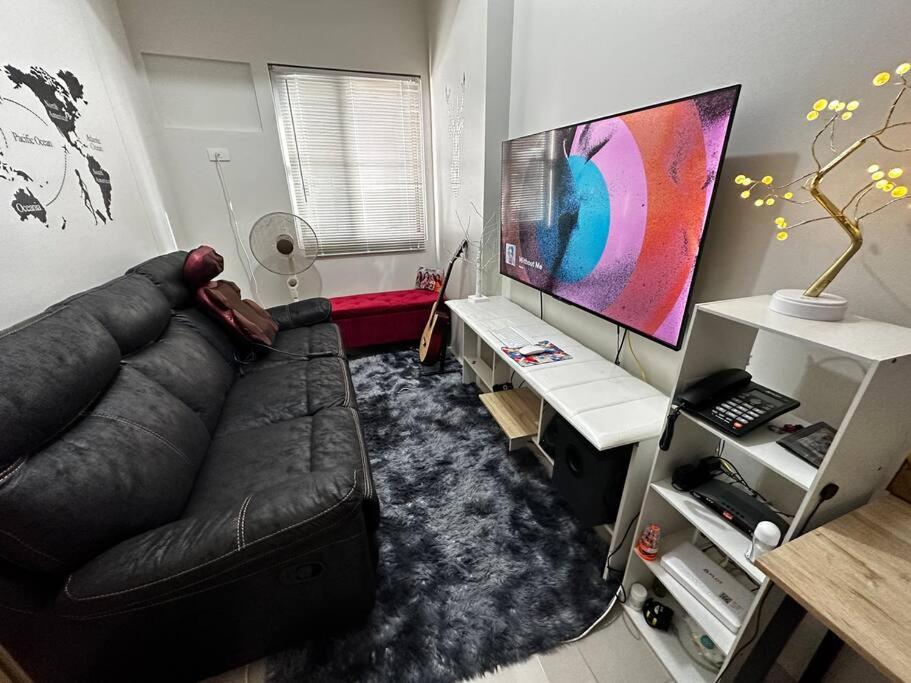 Vine Residence Staycation Near Me view 3
