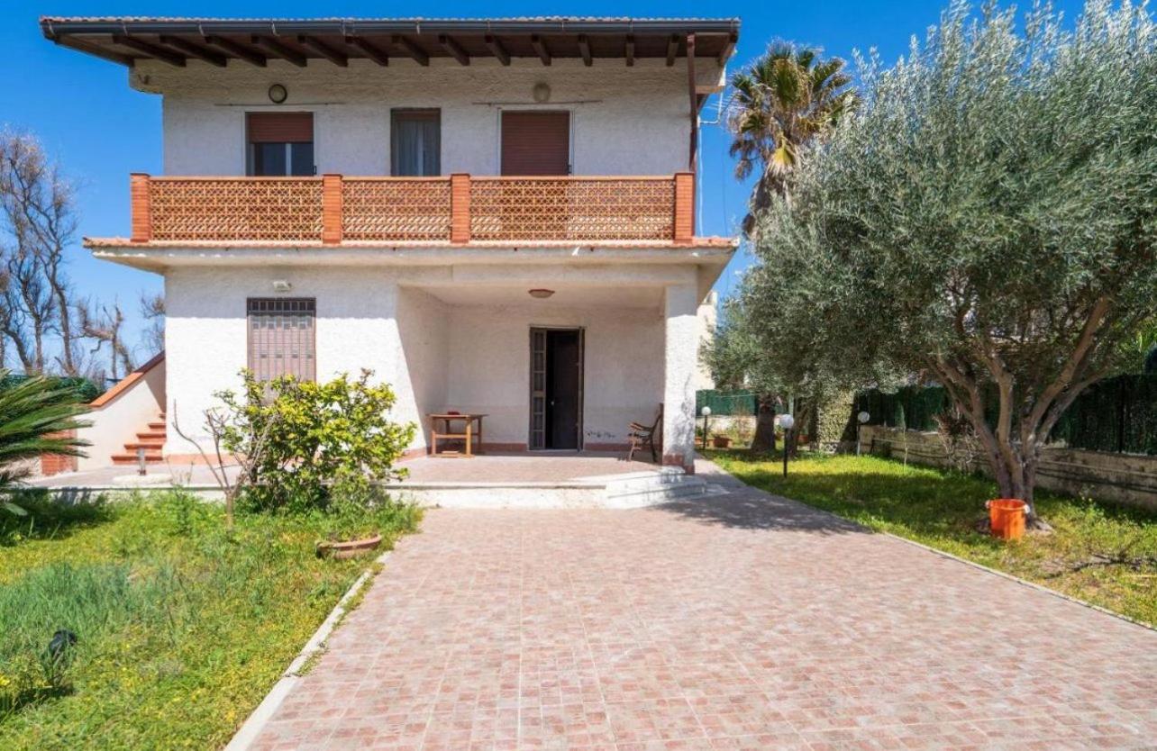 Villa Lucia view 4