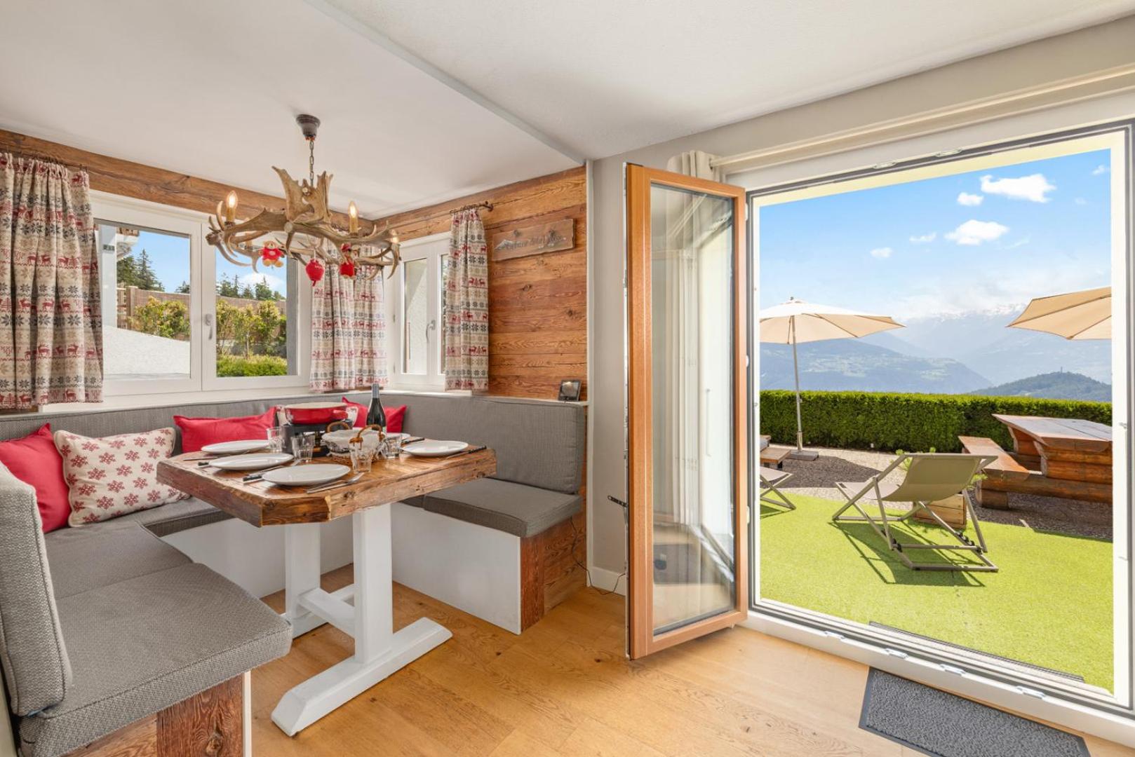 Cabane de la Delege -Crans Montana- Amazing Views