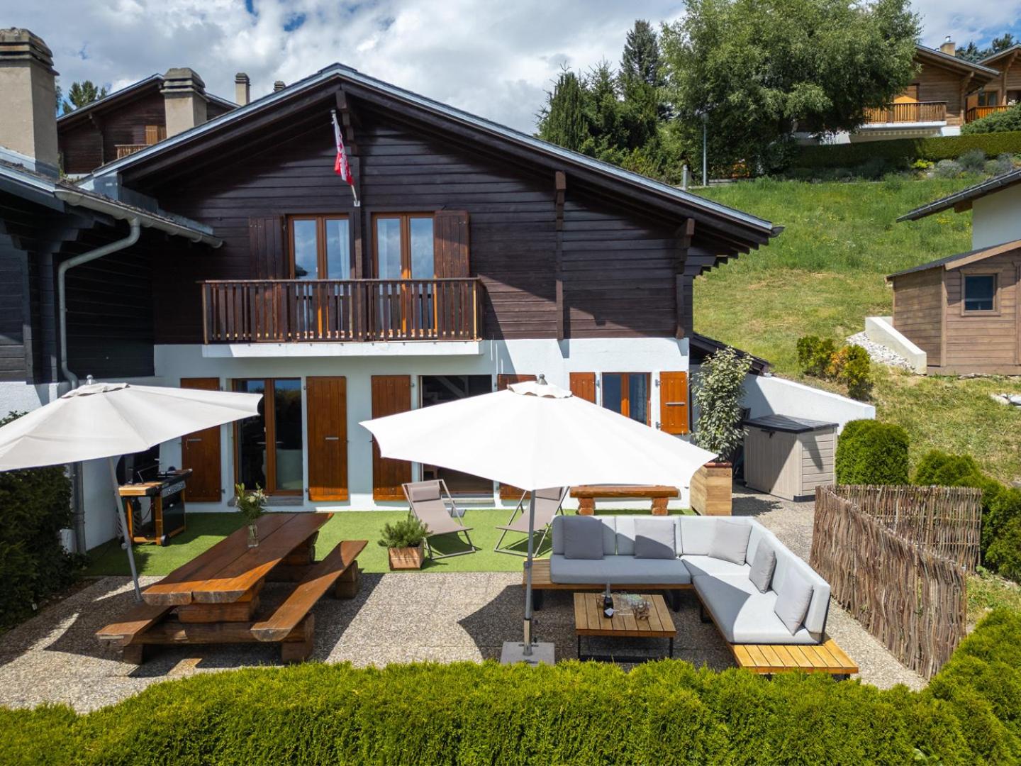 Cabane de la Delege -Crans Montana- Amazing Views