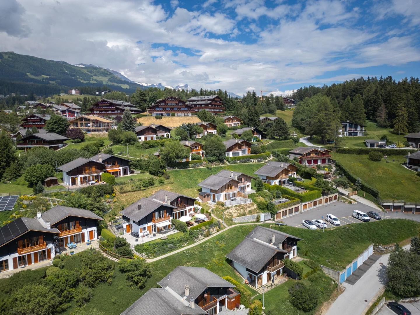 Cabane de la Delege -Crans Montana- Amazing Views