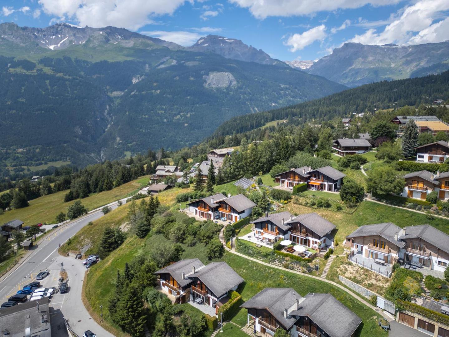 Cabane de la Delege -Crans Montana- Amazing Views