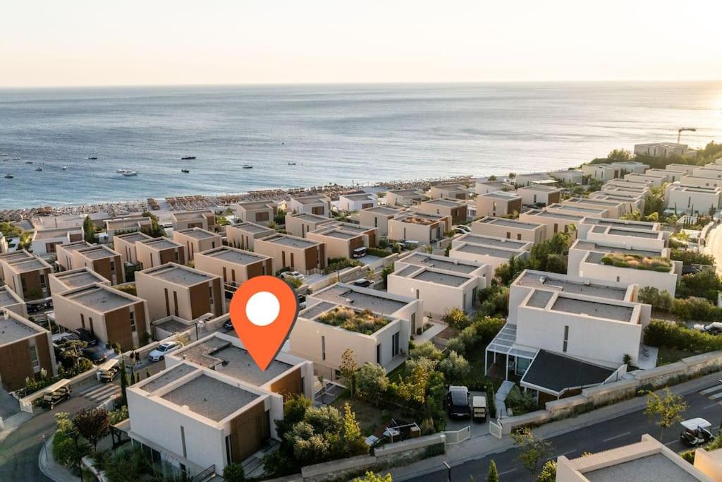 Beachfront Villa in Luxury Resort in Palasa