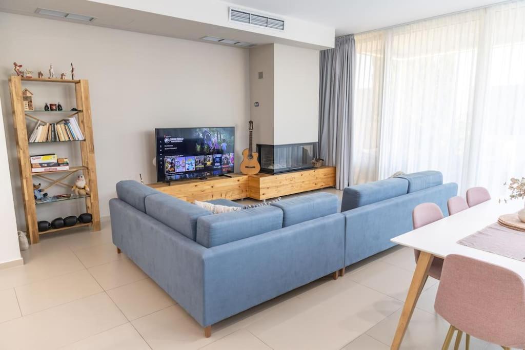 Beachfront Villa in Luxury Resort in Palasa