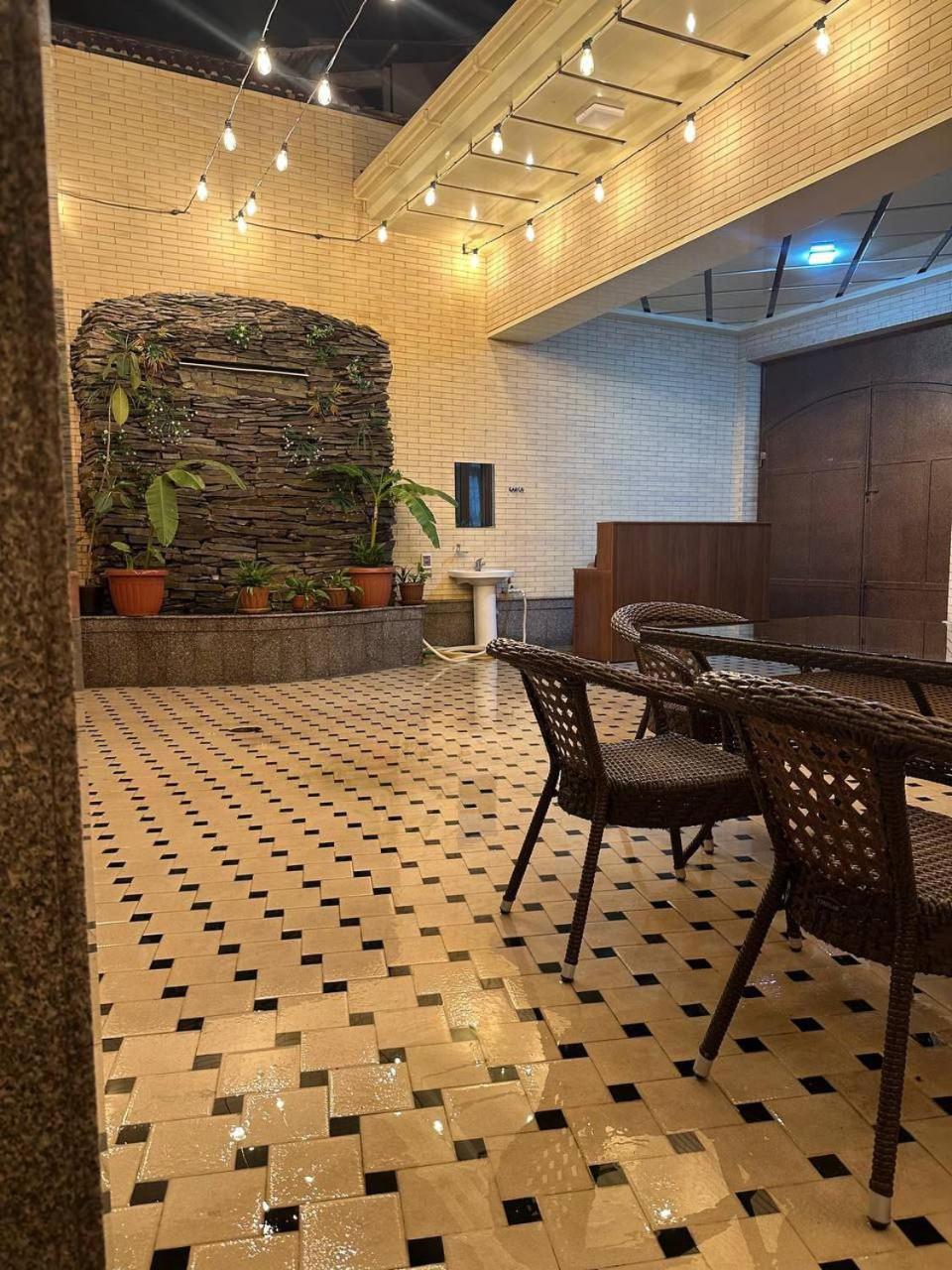 HOTEL GUMBAZ