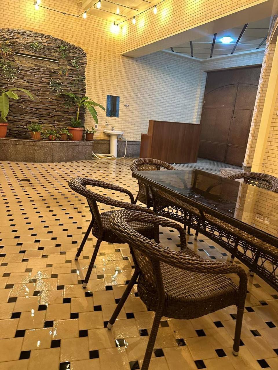 HOTEL GUMBAZ