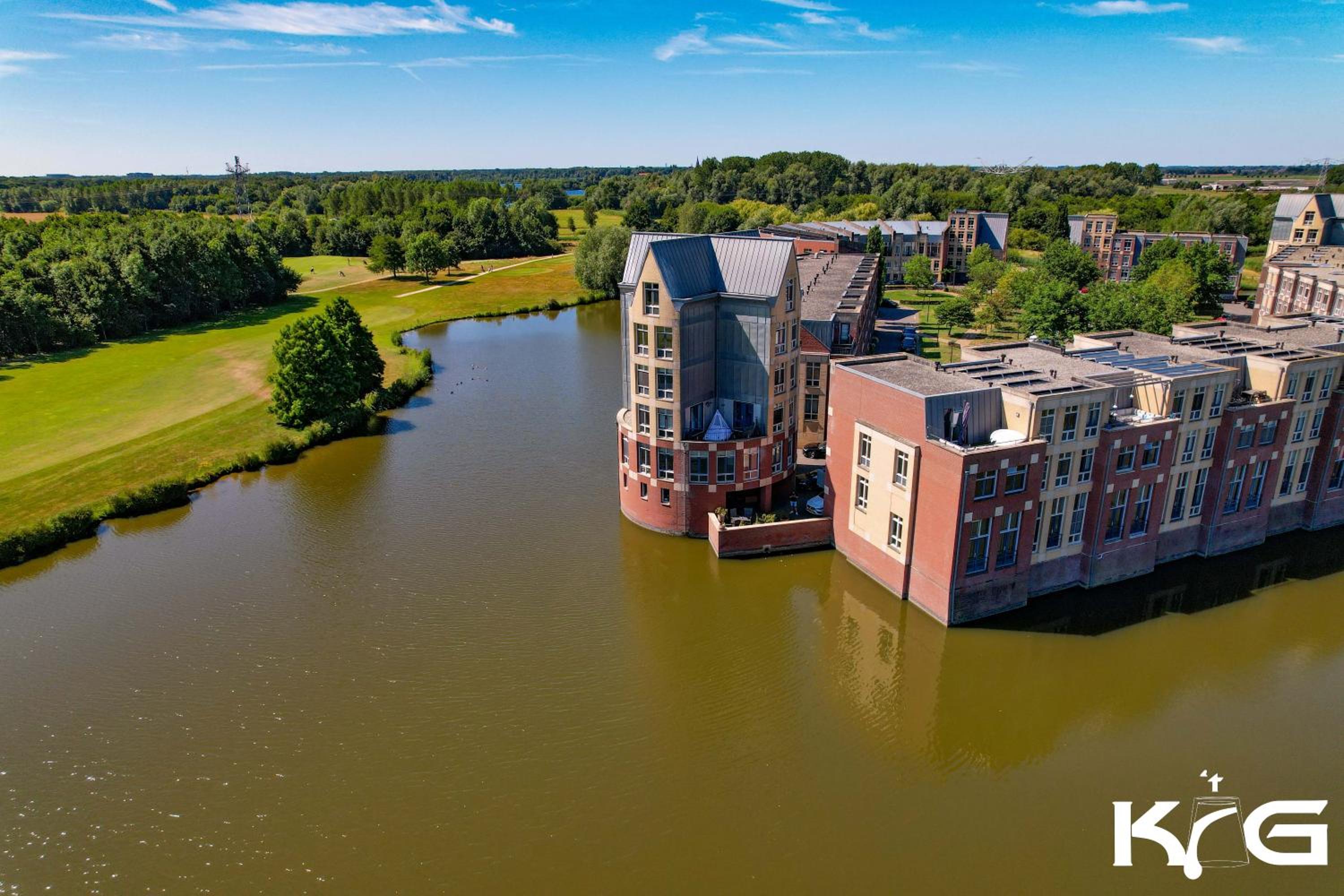 Tower house with phenomenal view and jacuzzi - 50 minutes from Amsterdam view 5