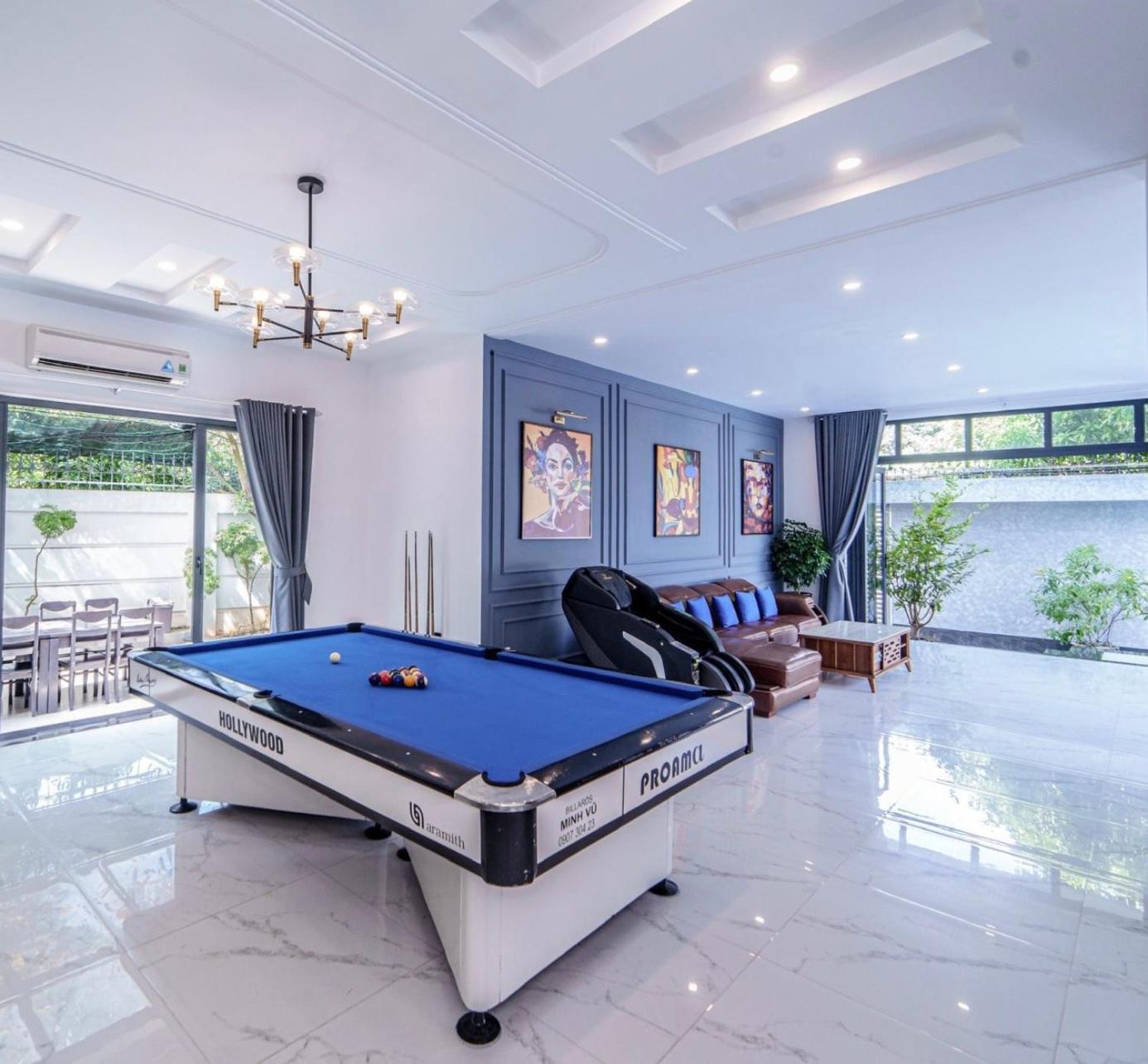 Ocean 8BR Villa In Great Location - Free Karaoke Room view 4