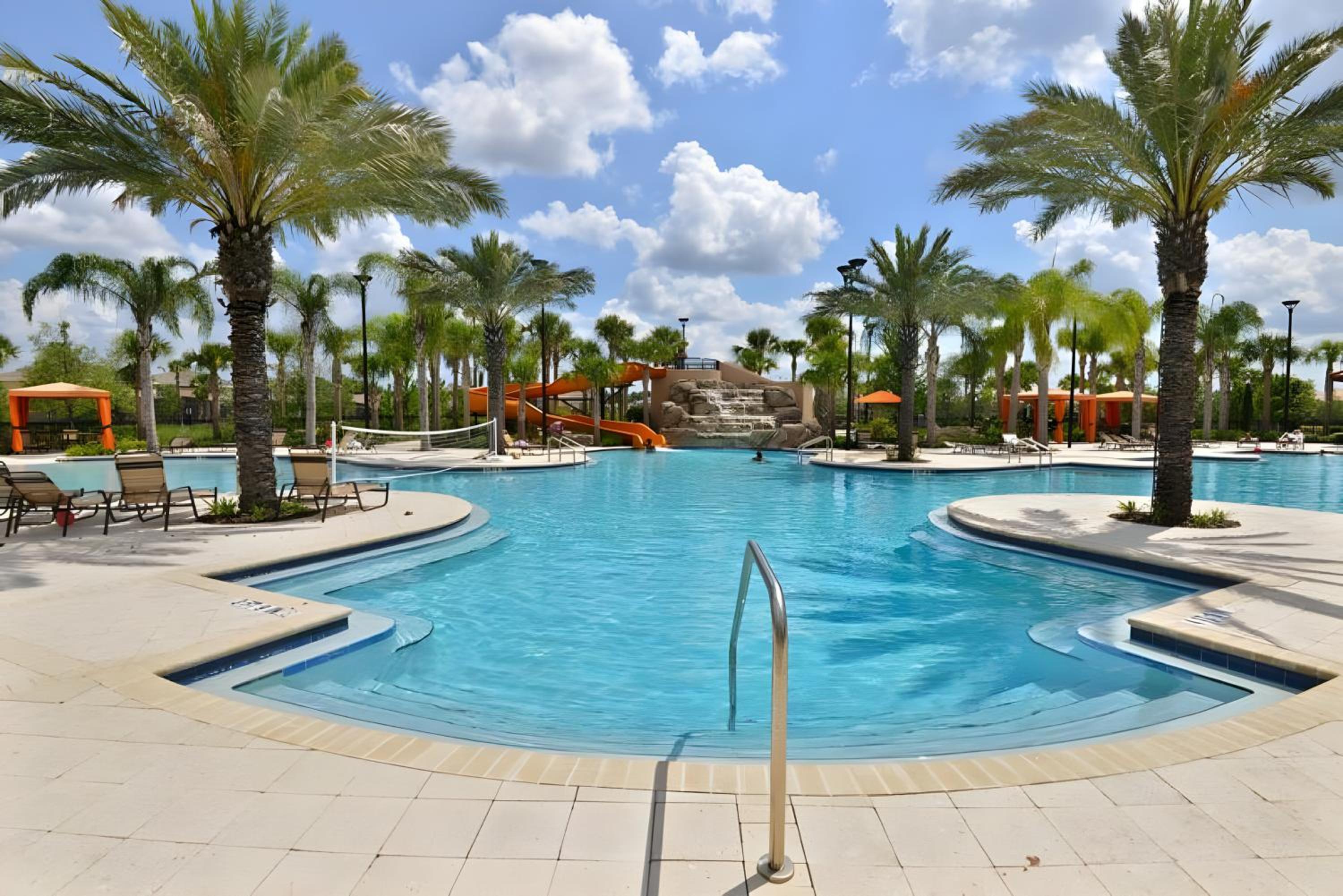 DLuxx Summer Vacation Home at Solterra Resort 7391