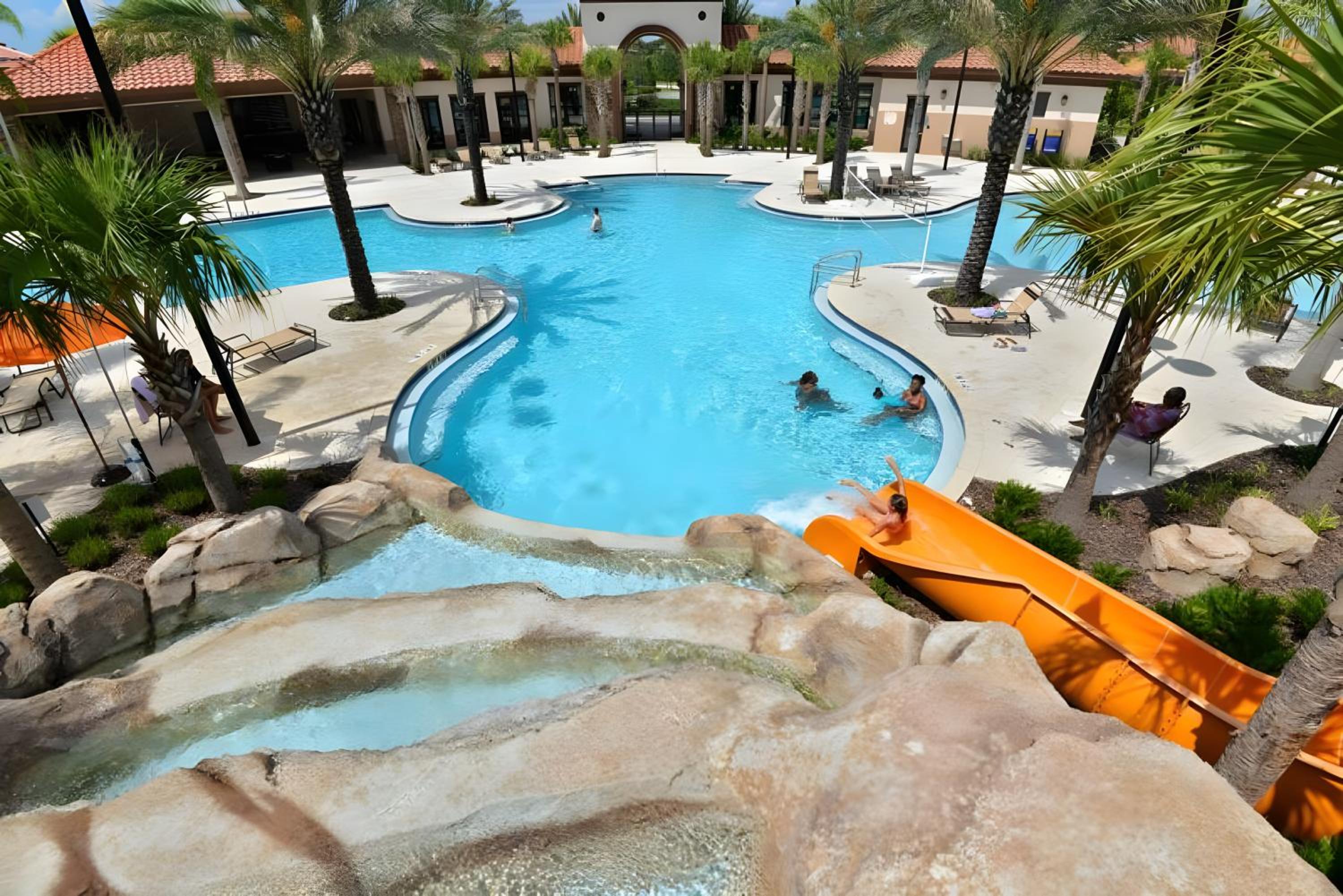 DLuxx Summer Vacation Home at Solterra Resort 7391