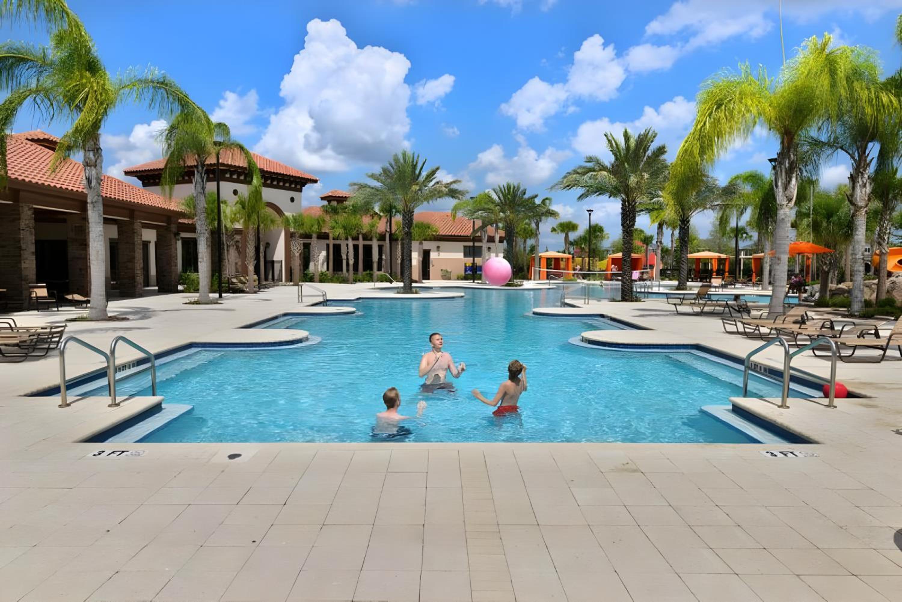 DLuxx Summer Vacation Home at Solterra Resort 7391