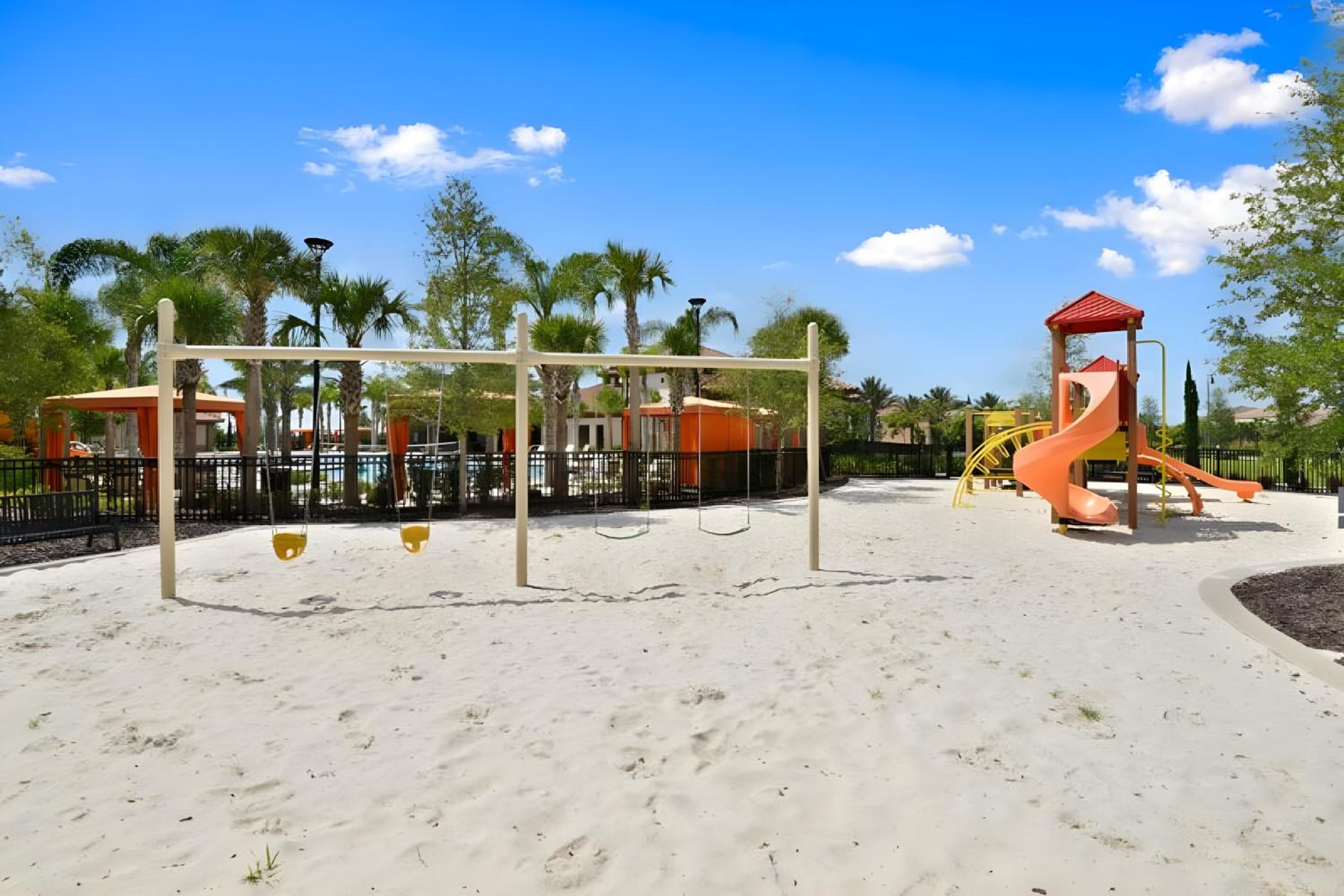 DLuxx Summer Vacation Home at Solterra Resort 7391