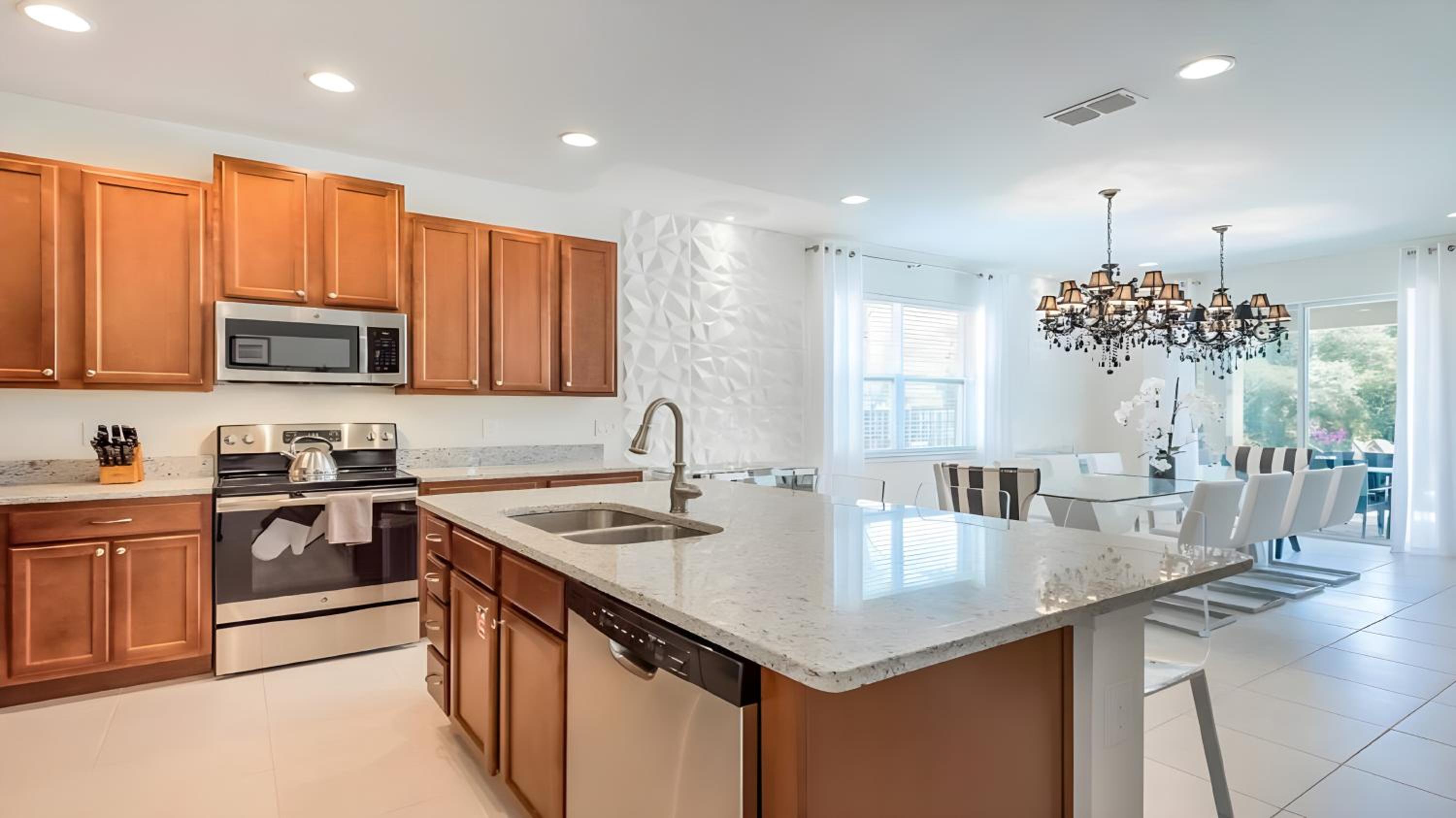 Elegant Fun Vacation Home at Encore Resort 7529