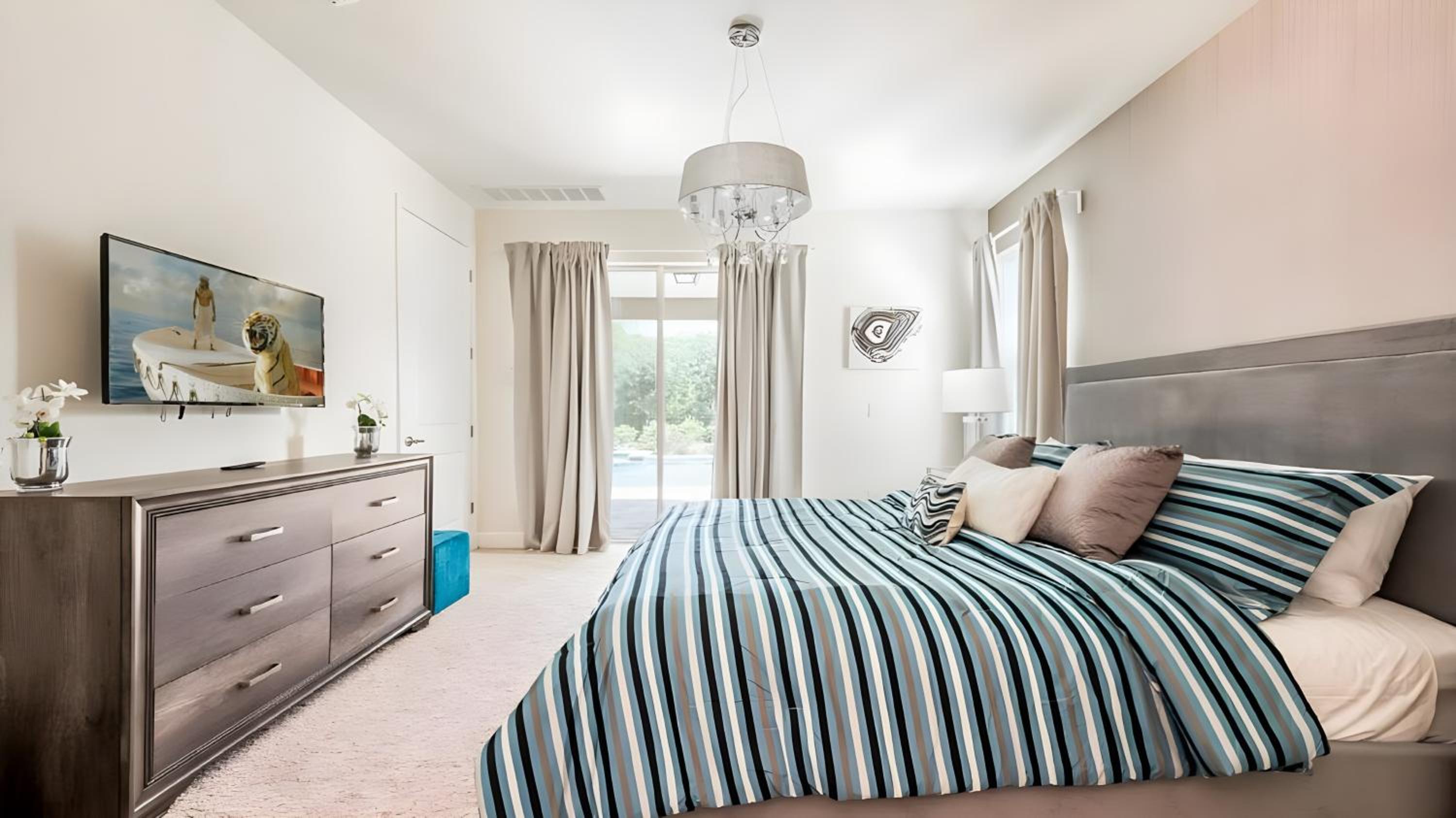 Elegant Fun Vacation Home at Encore Resort 7529