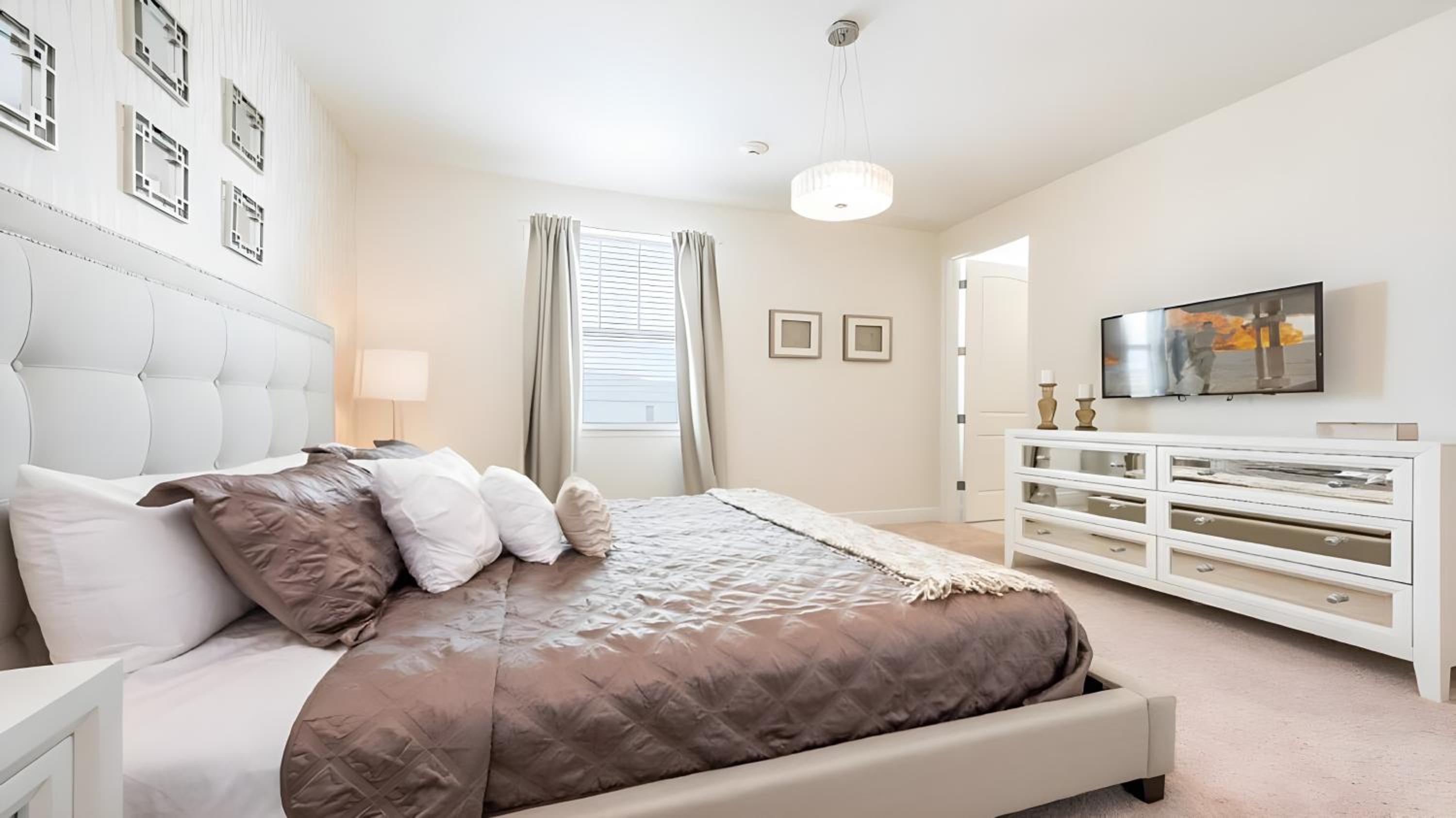 Elegant Fun Vacation Home at Encore Resort 7529