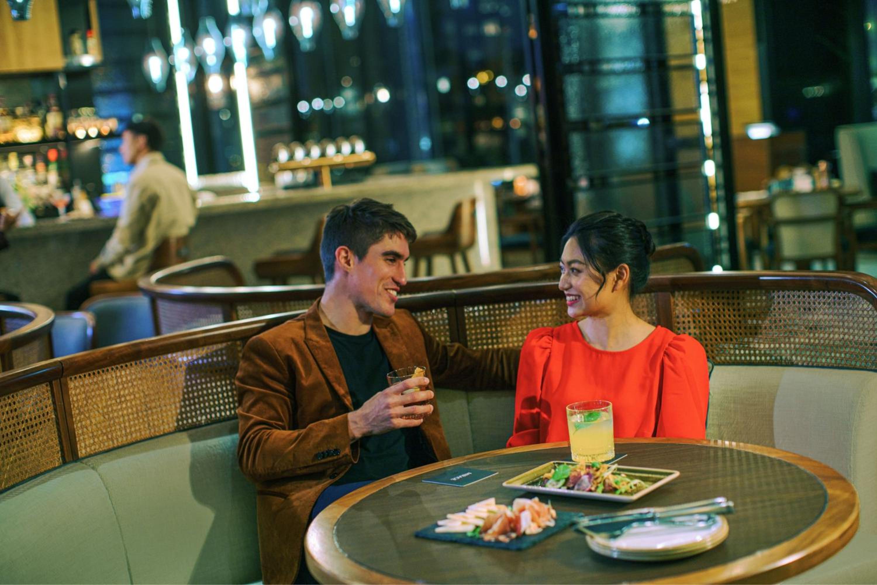Renaissance Hong Kong Harbour View Hotel
