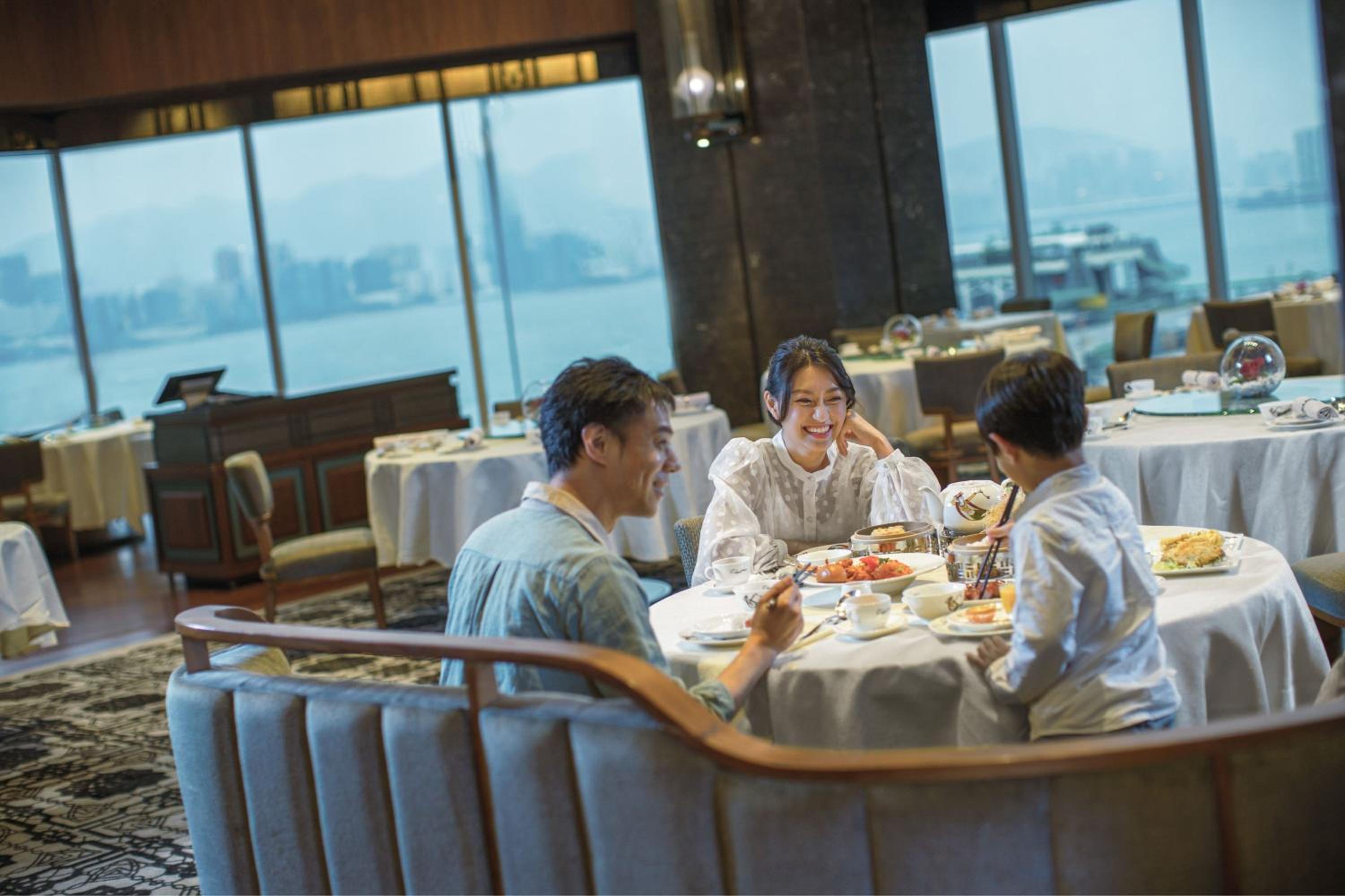 Renaissance Hong Kong Harbour View Hotel