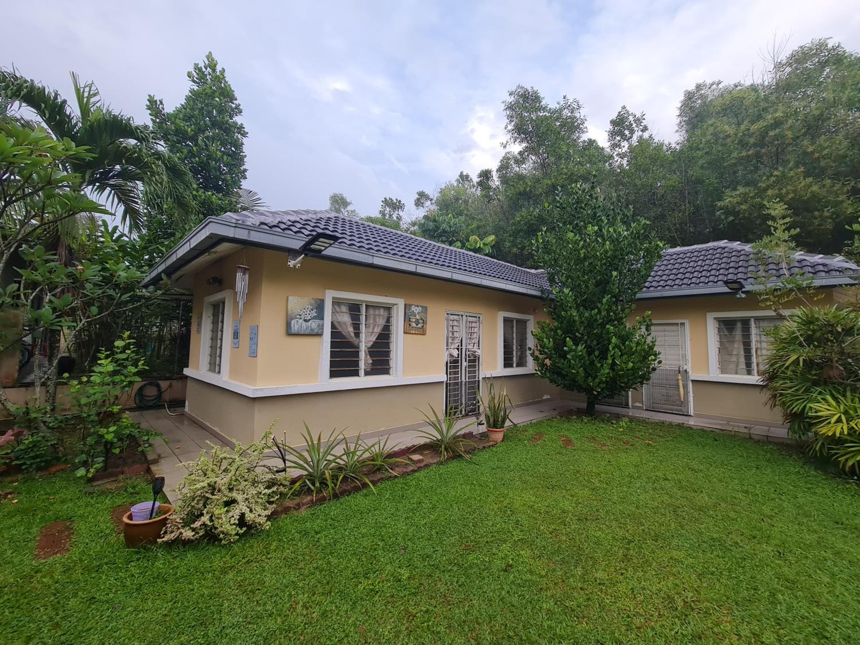 Ruai Bengkulen, Laman Kekwa photo 1