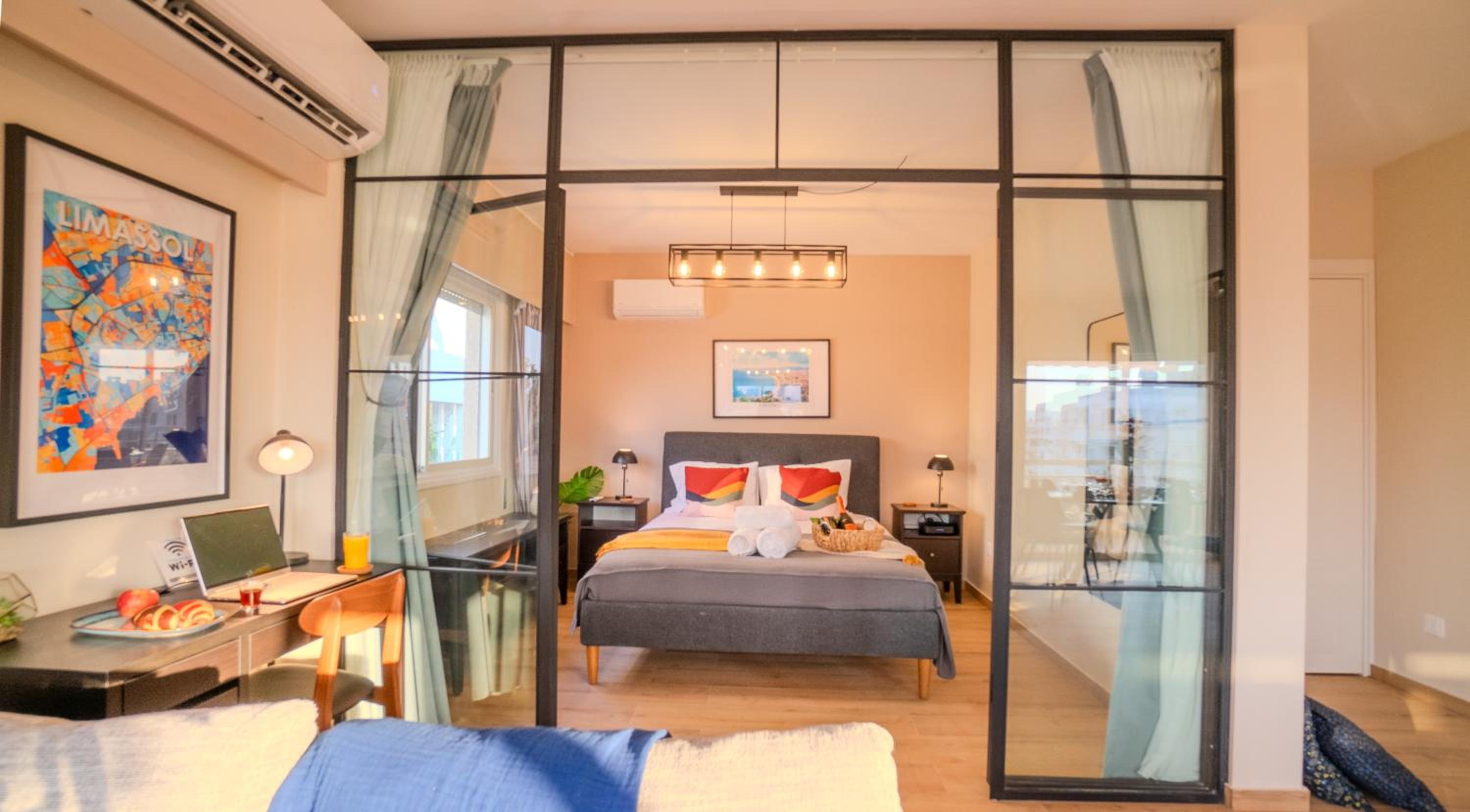 Perfect for families, Beach 3 Min away, Brand New