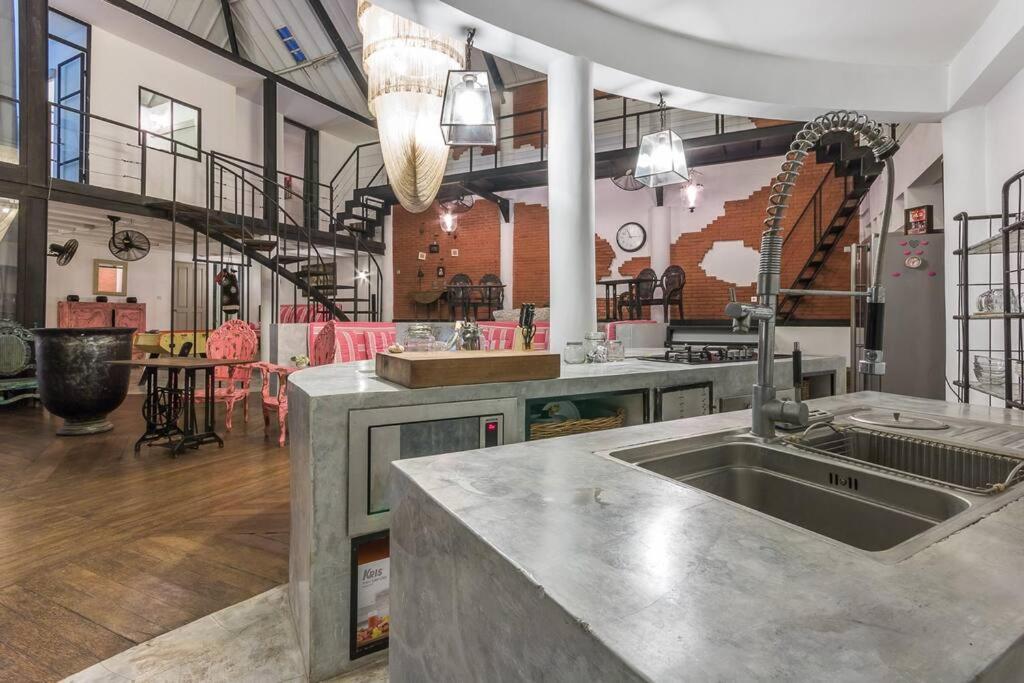 Le Loft Seminyak Boutique Villa view 4