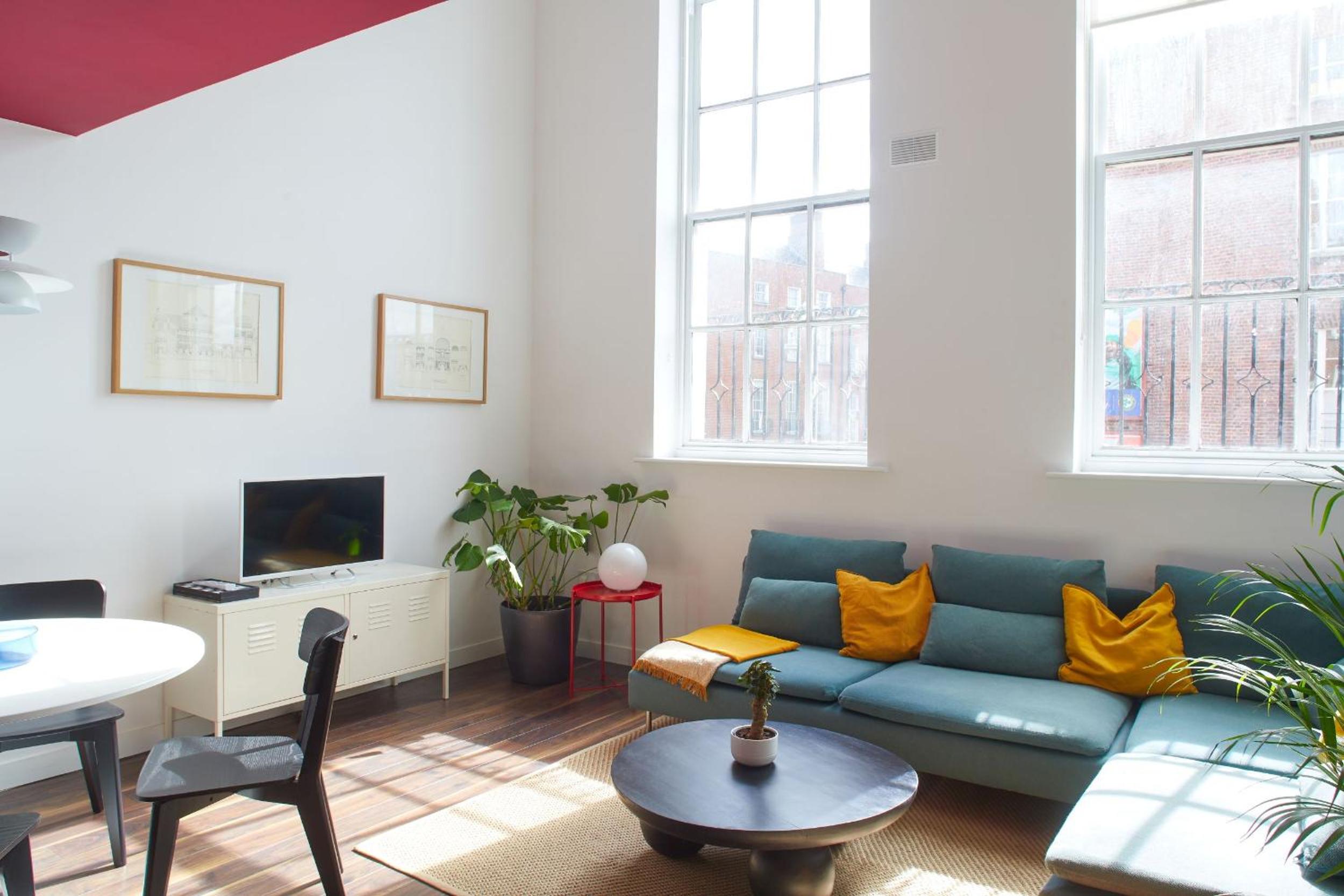 Inner City Centre Modern Duplex in Dublin
