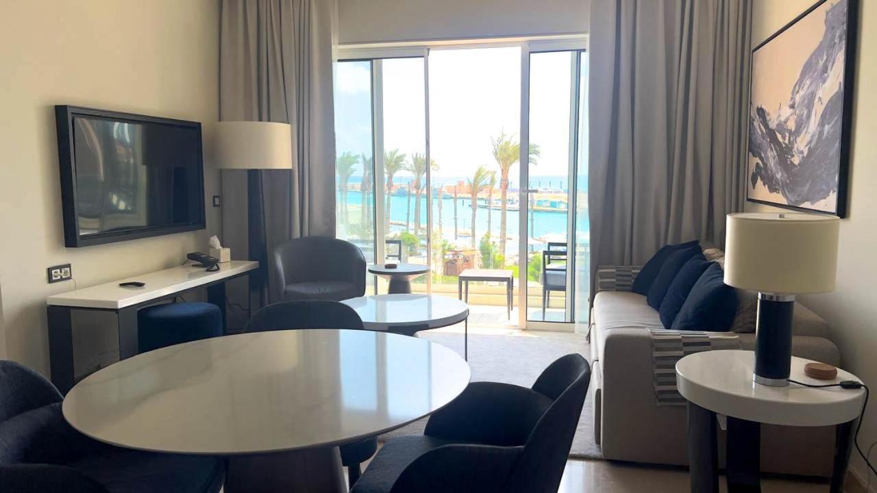 Serviced Apartments at Address Beach Resort Marassi