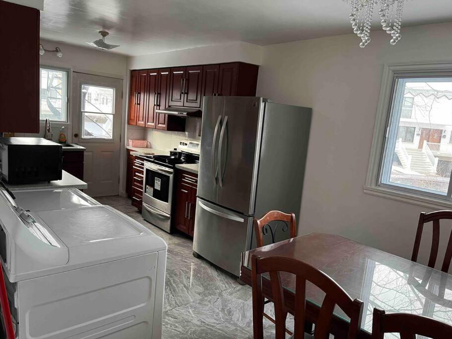 New renovated peaceful apartment with parking