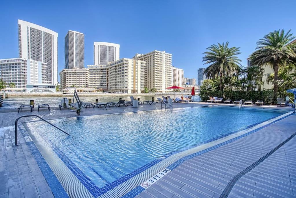 Panoramic Oceanview Apartment