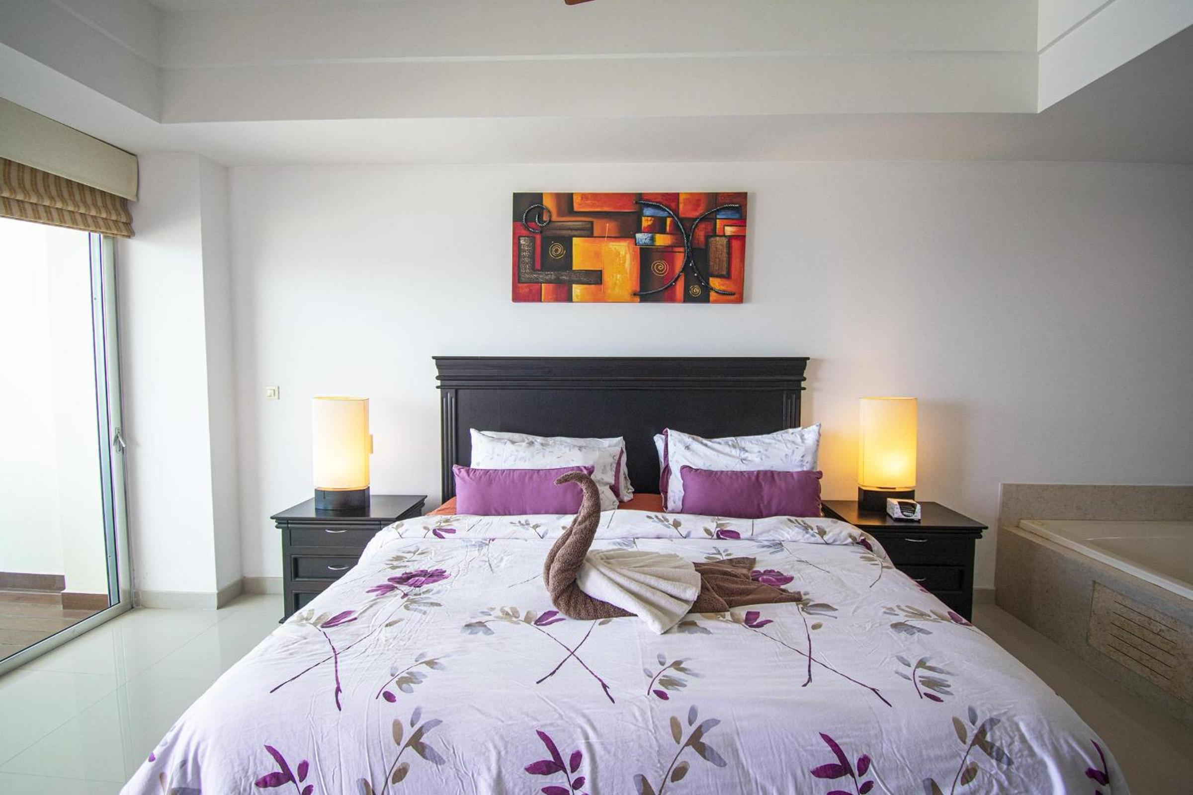 Photo 33