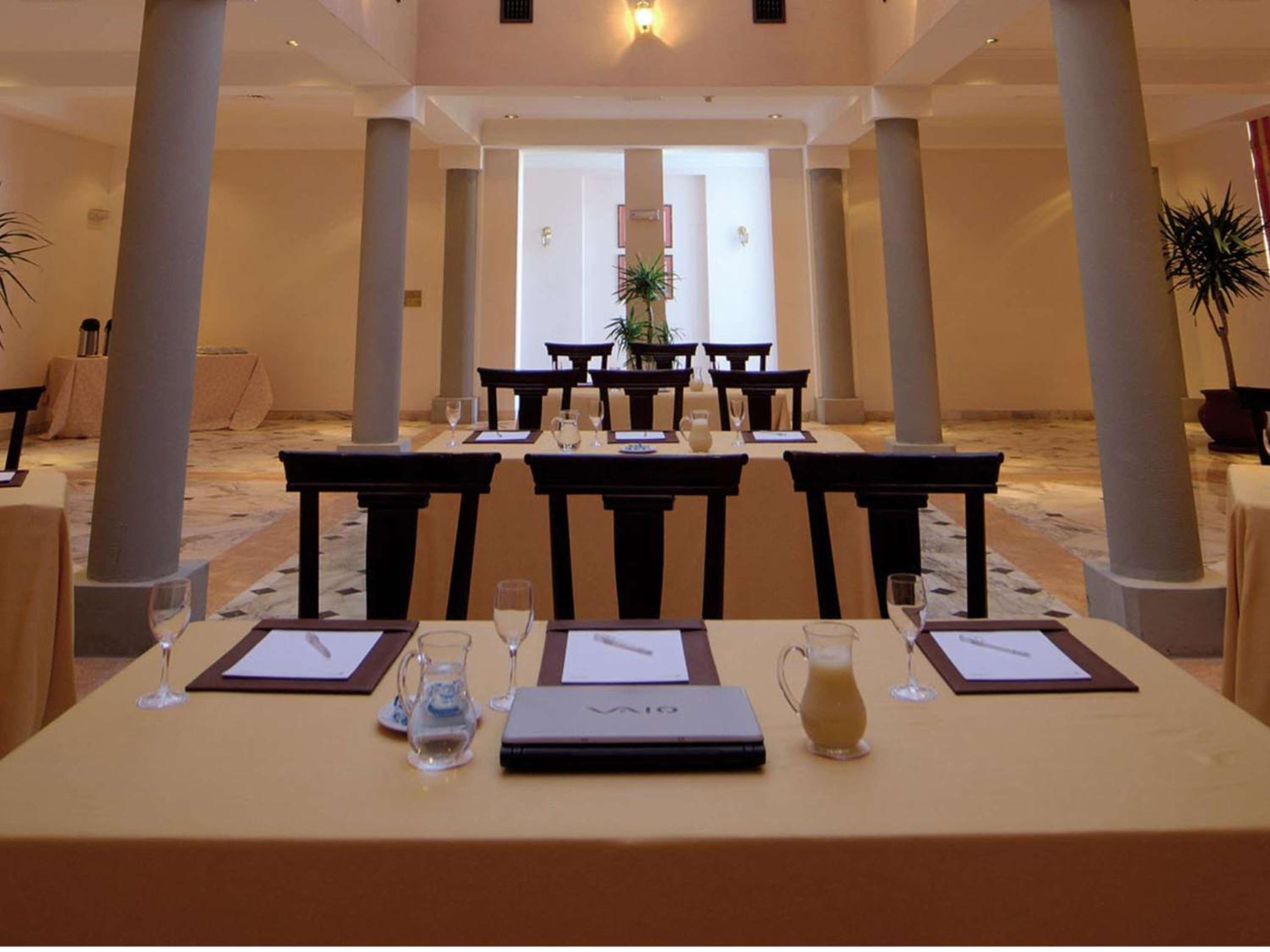 meeting & event spaces