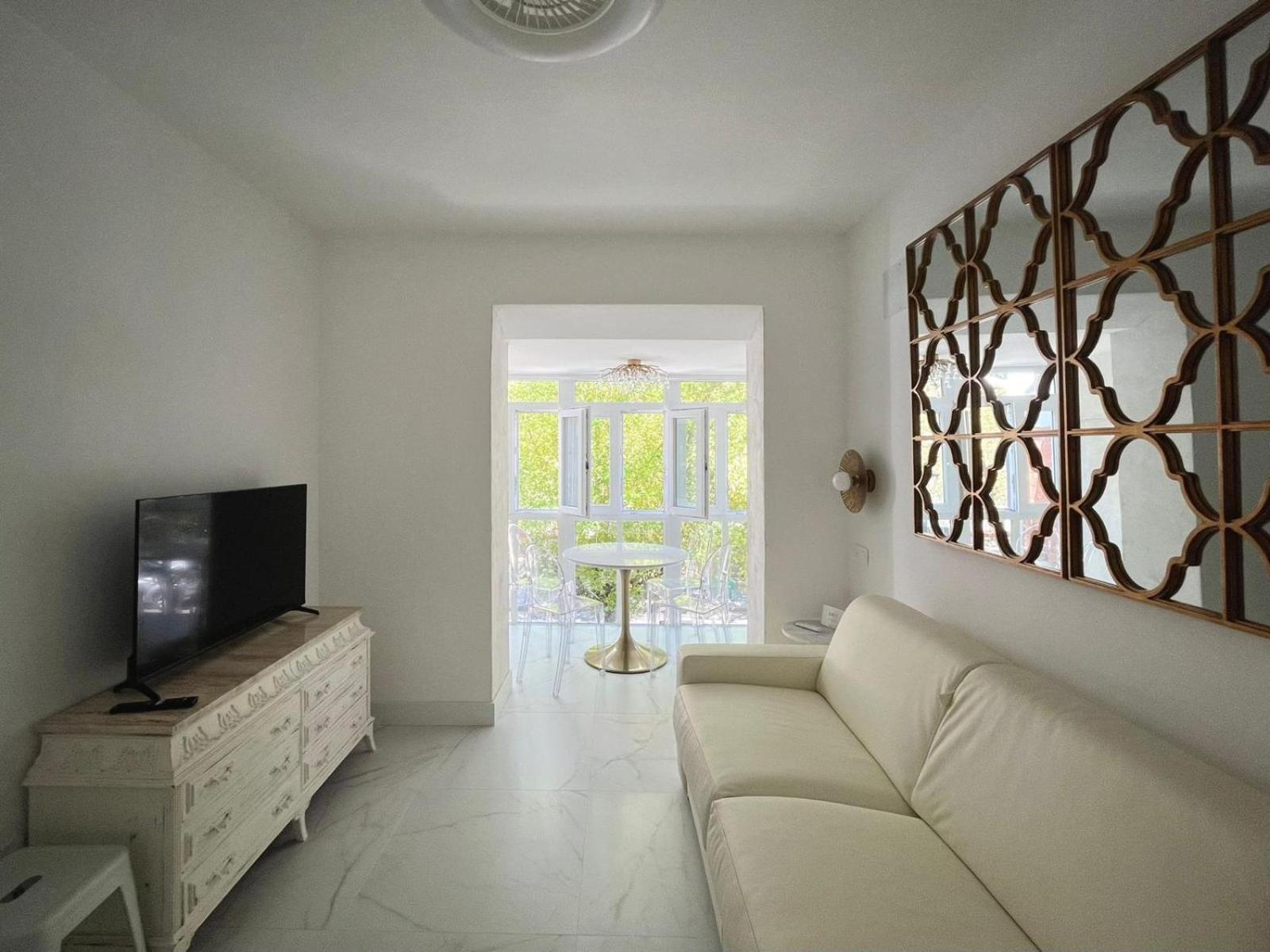 El Jardín de María Luisa Suites view 4
