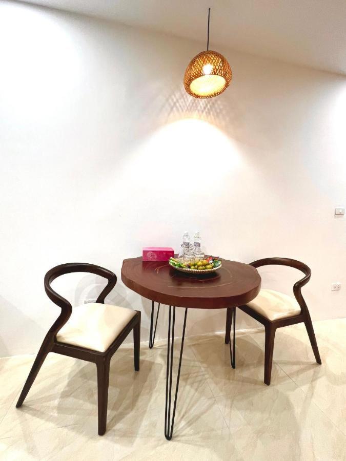 Azalea Apartment