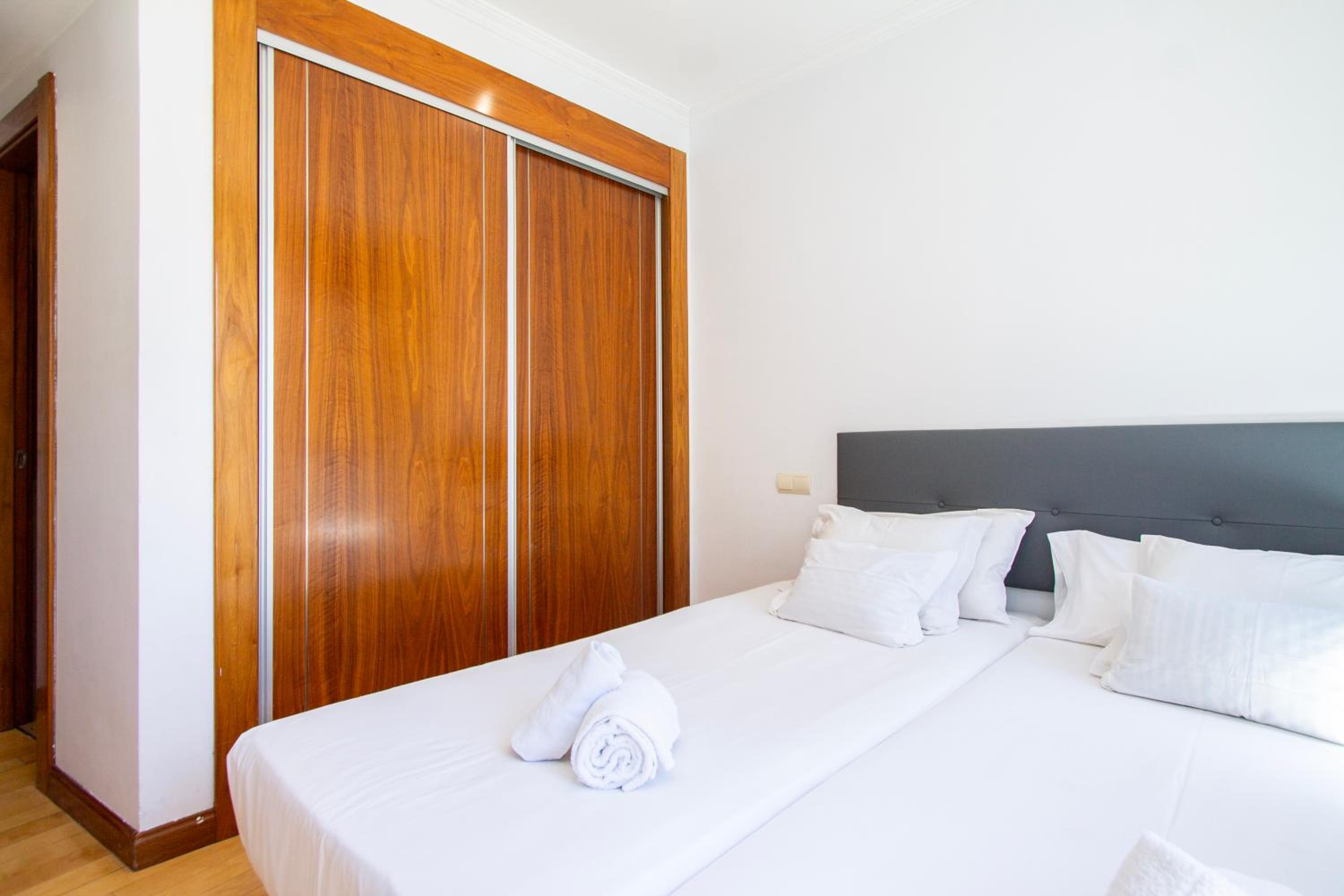 Apartamentos Adelfas