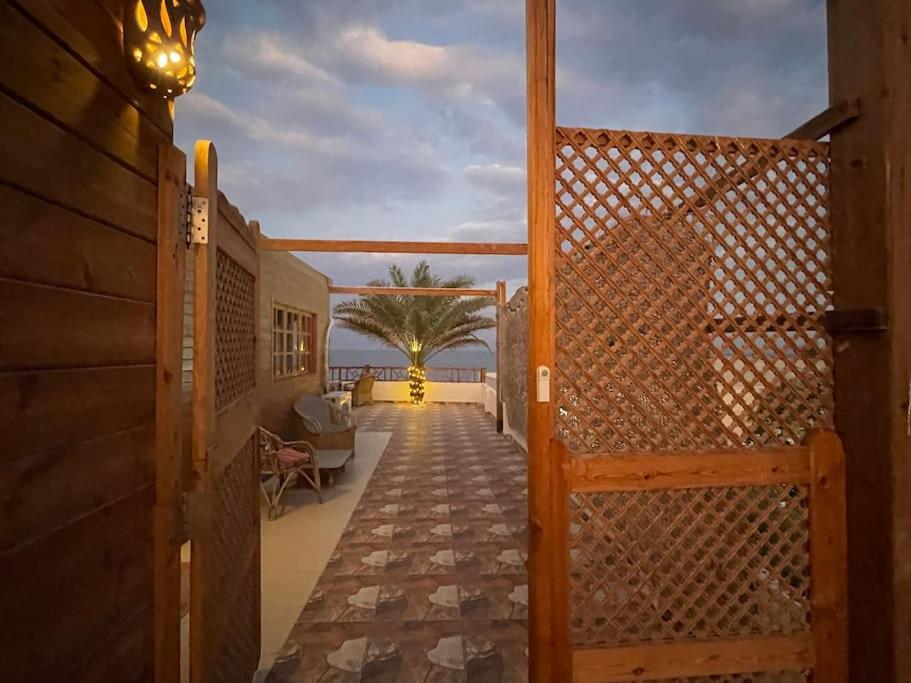 Beach front studio with huge roof top terrace