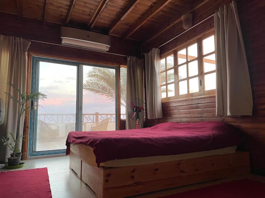 Beach front studio with huge roof top terrace