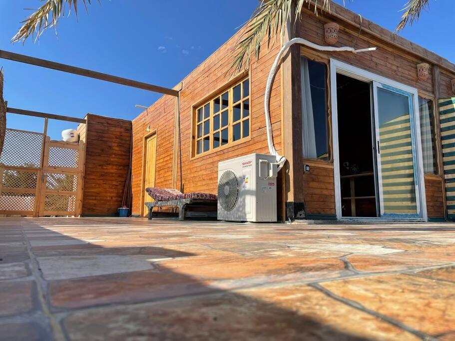 Beach front studio with huge roof top terrace
