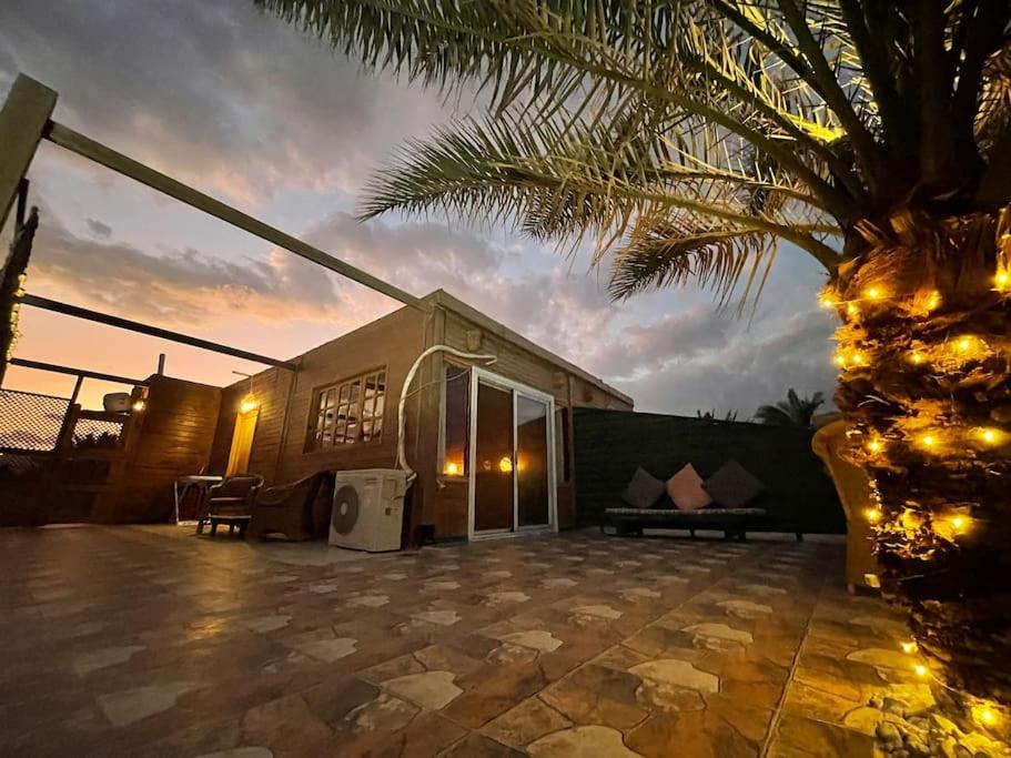 Beach front studio with huge roof top terrace